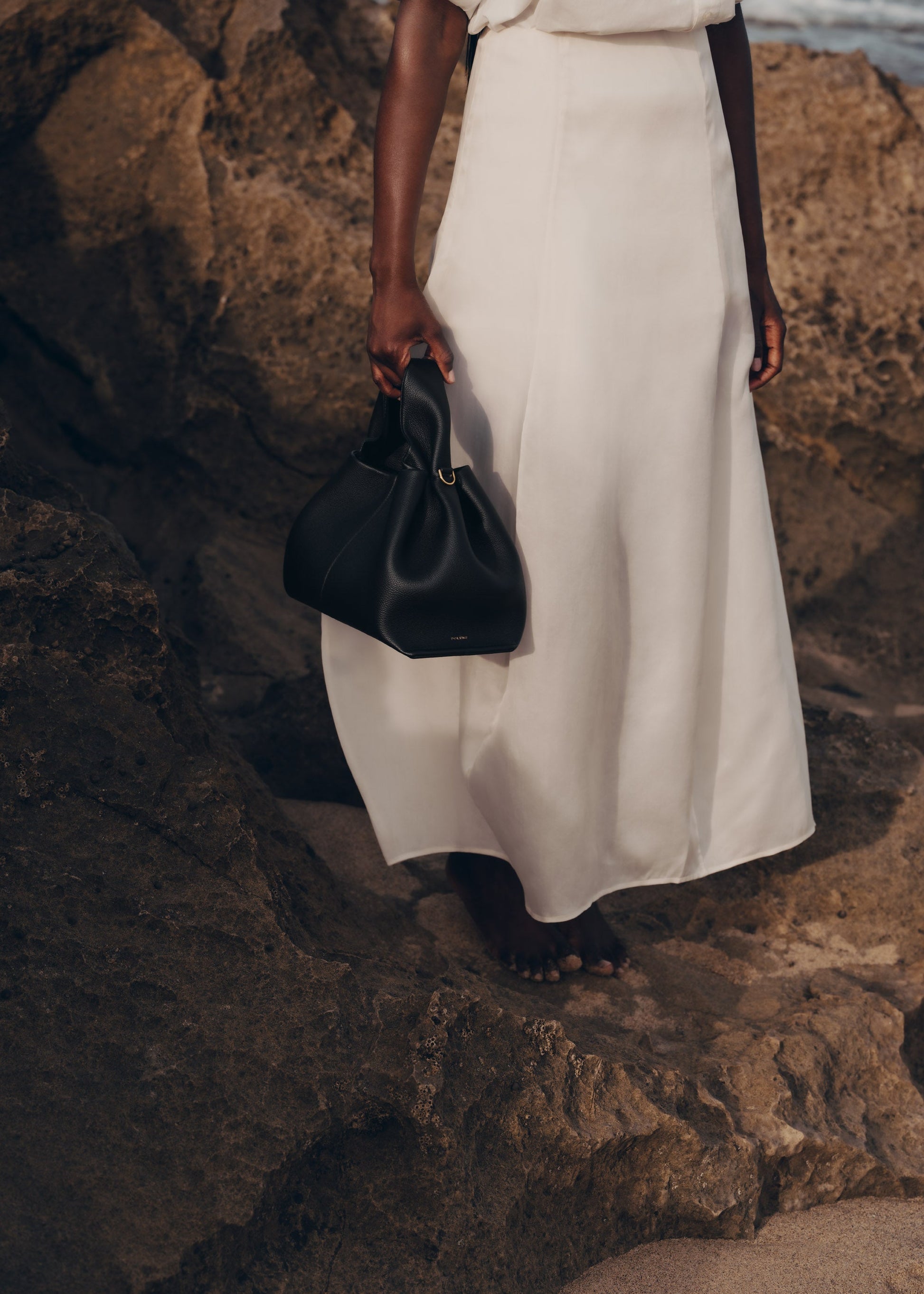 Minoa El Çantası - Siyah