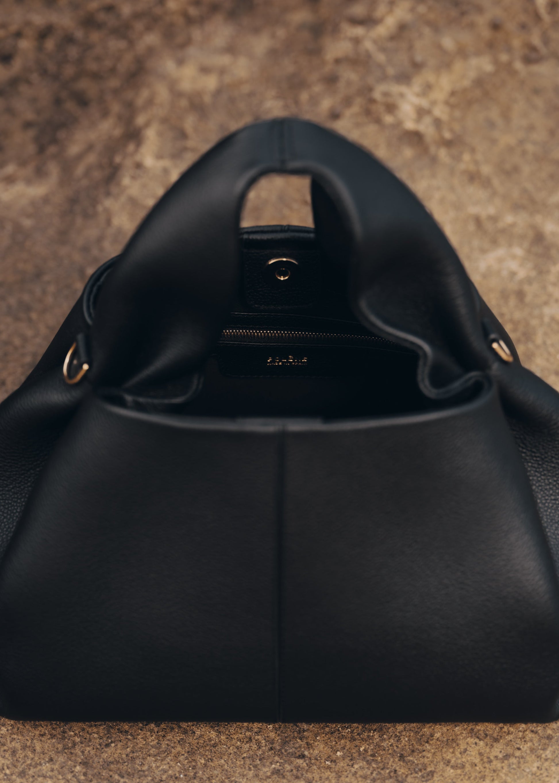 Minoa El Çantası - Siyah