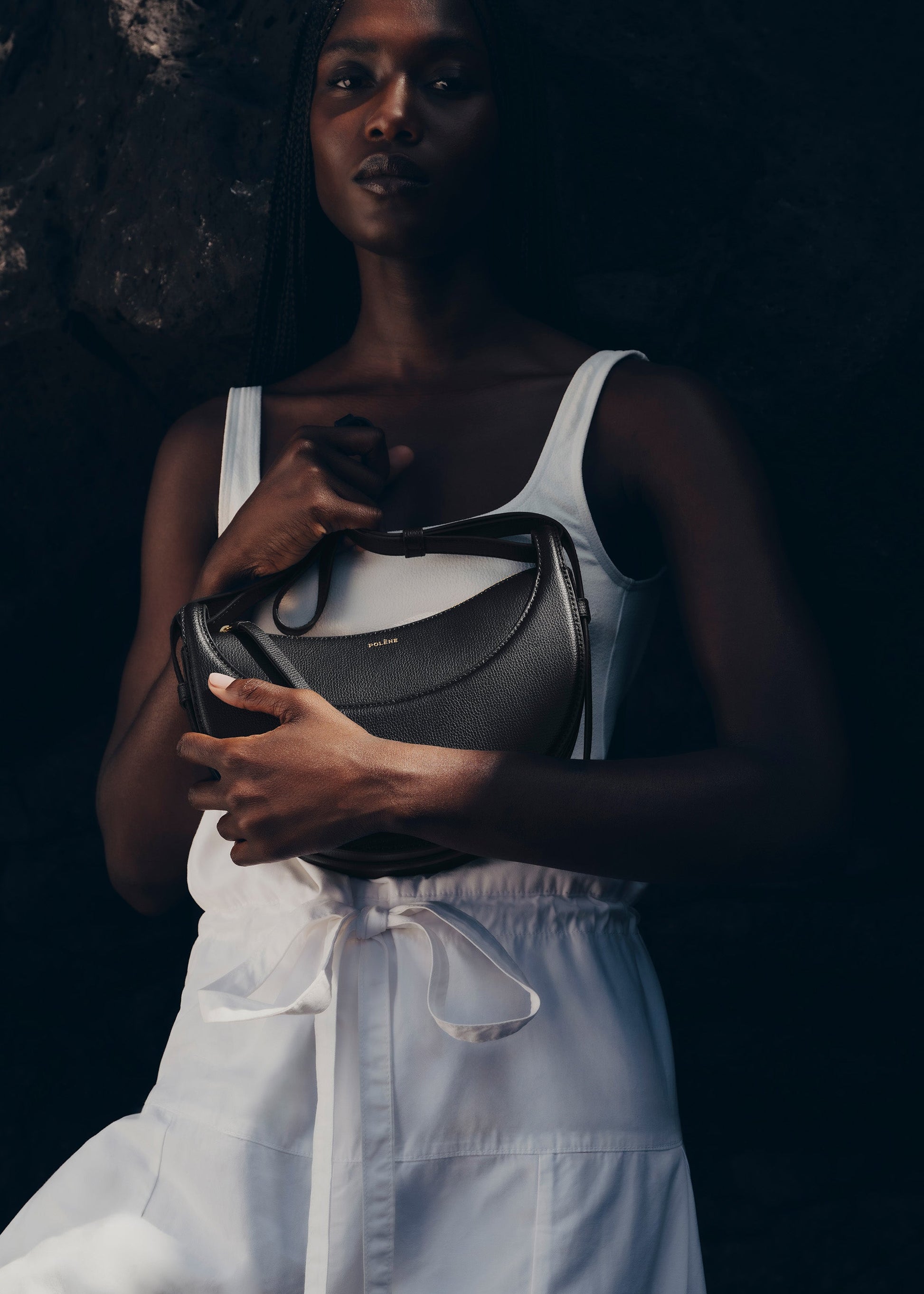 Avelin Omuz Çantası - Dokulu siyah