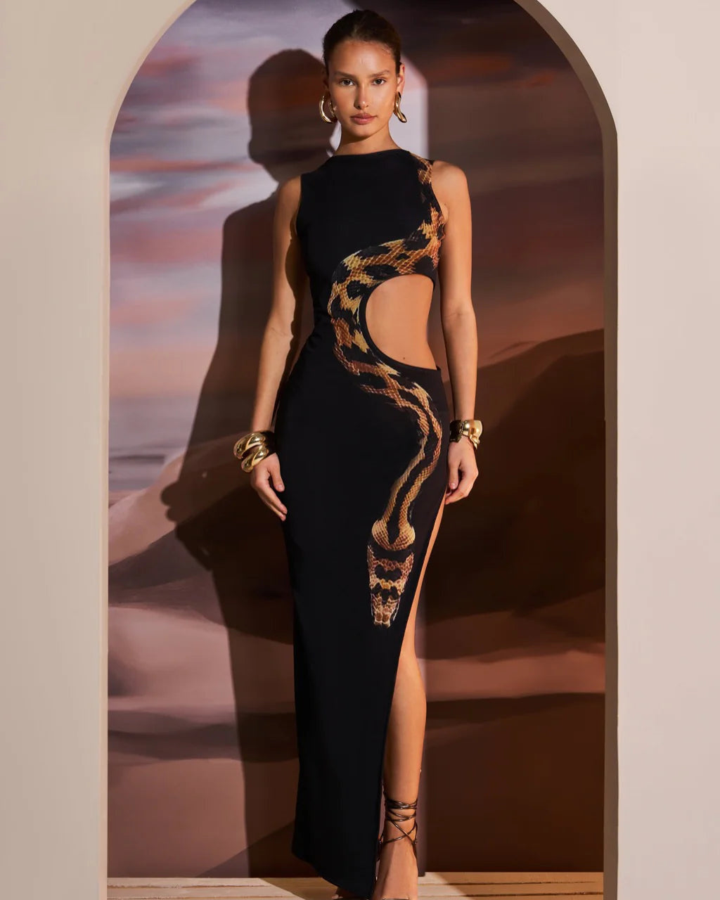 Yetta Yılan Baskılı Cut-Out Maxi Elbise
