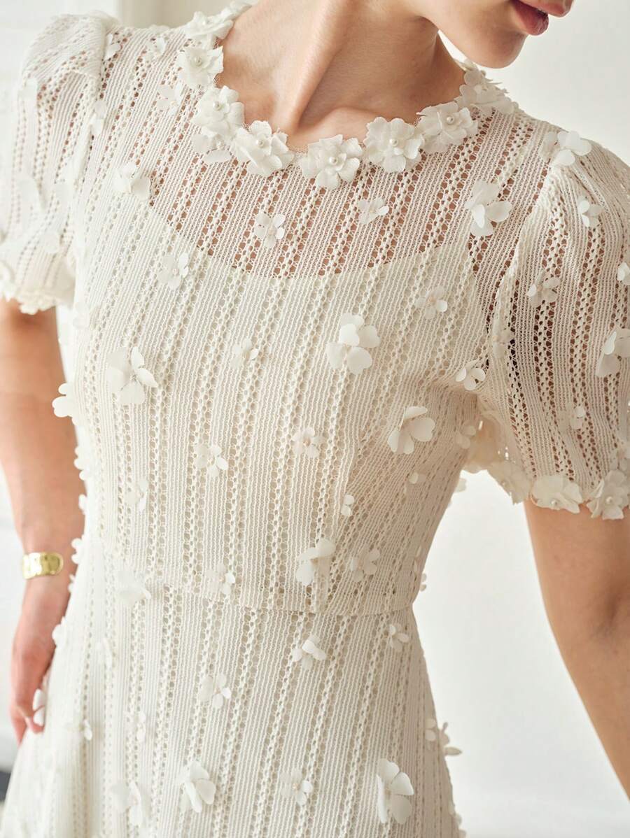 Mona Dantel İşlemeli Midi Elbise