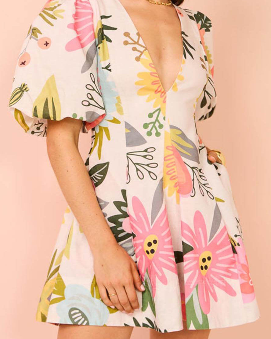 Çiçek Desenli Puf Kol Cepli Mini Elbise
