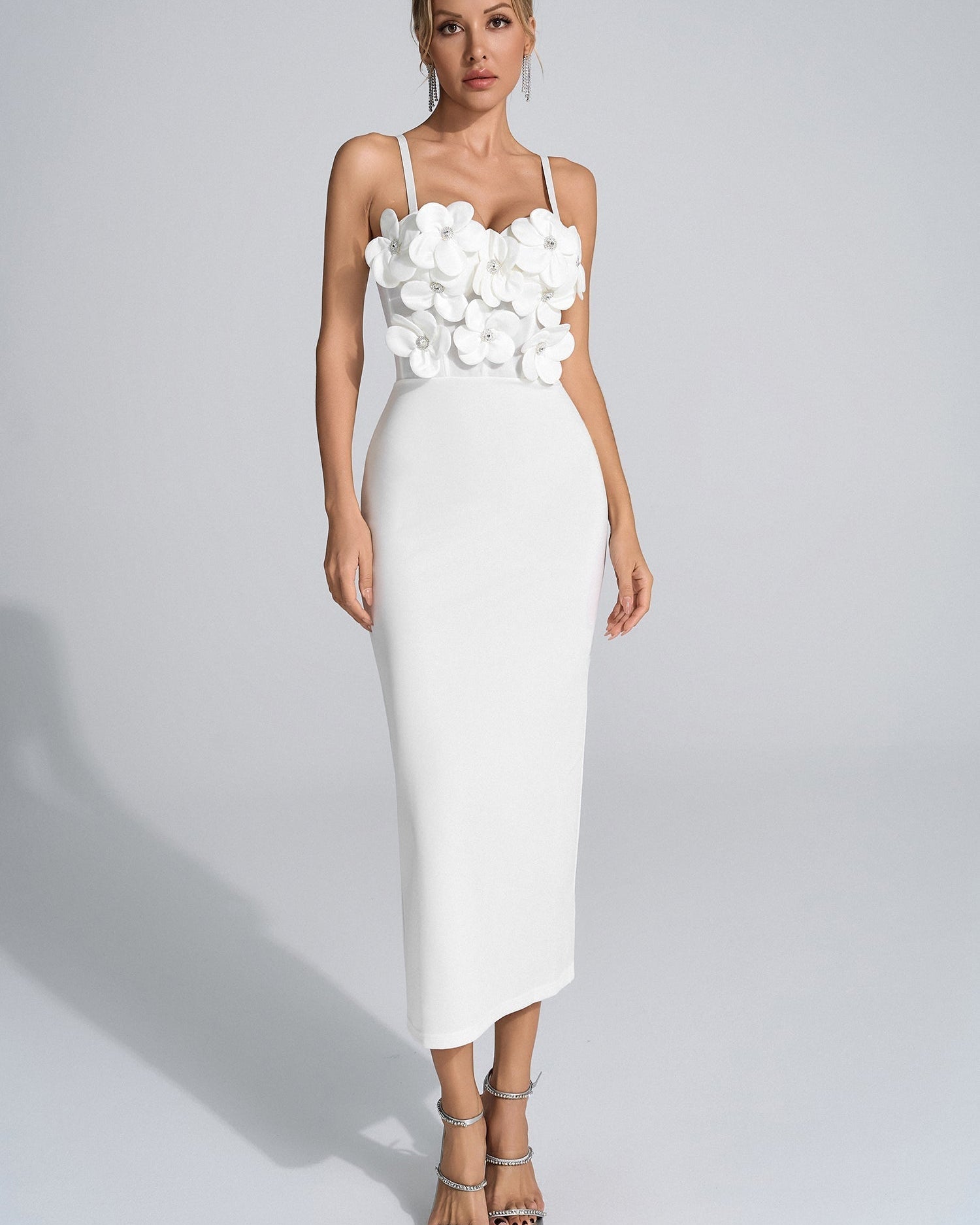 Galilea Beyaz 3D Çiçekli Uzun Elbise