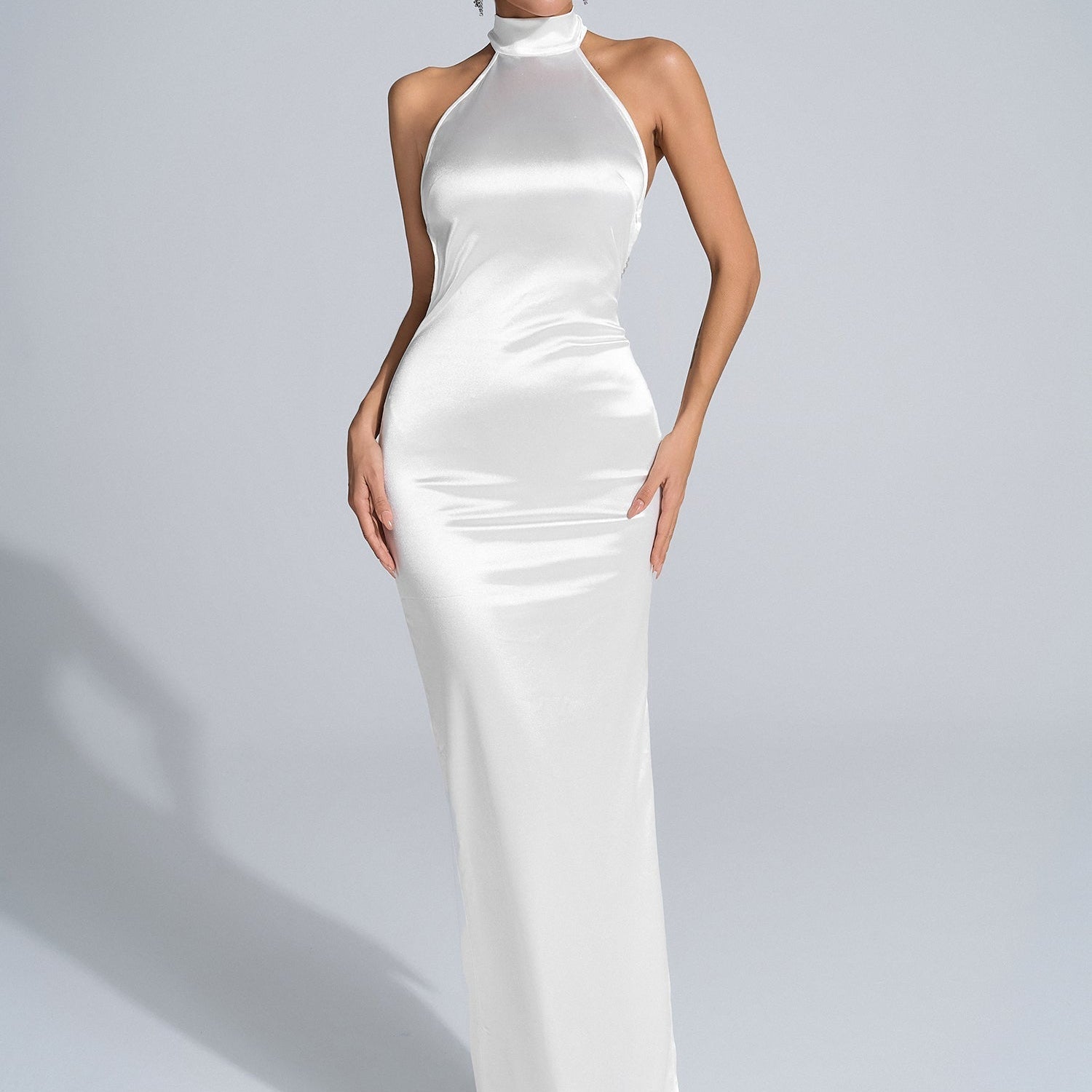 Harley Boyundan Bağlamalı Saten Maxi Elbise