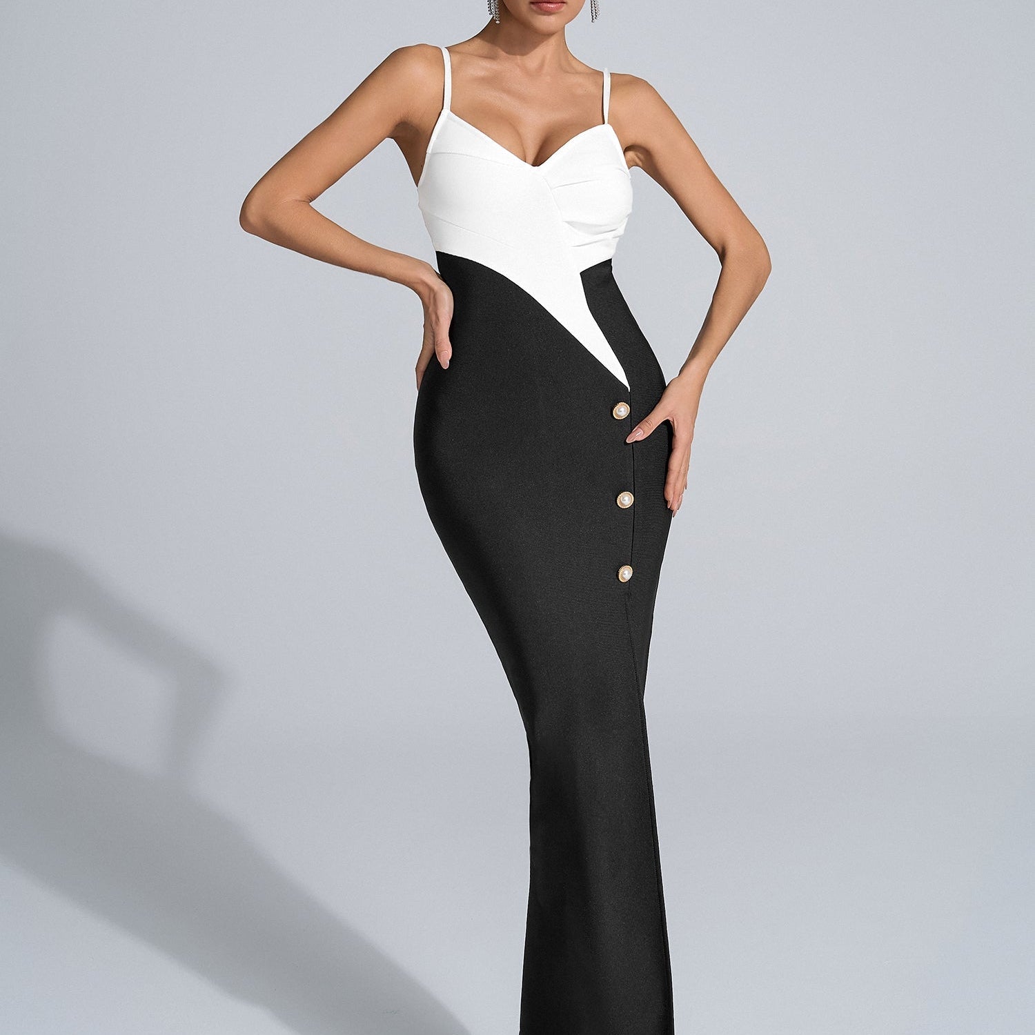 Neil Siyah Beyaz Uzun Elbise