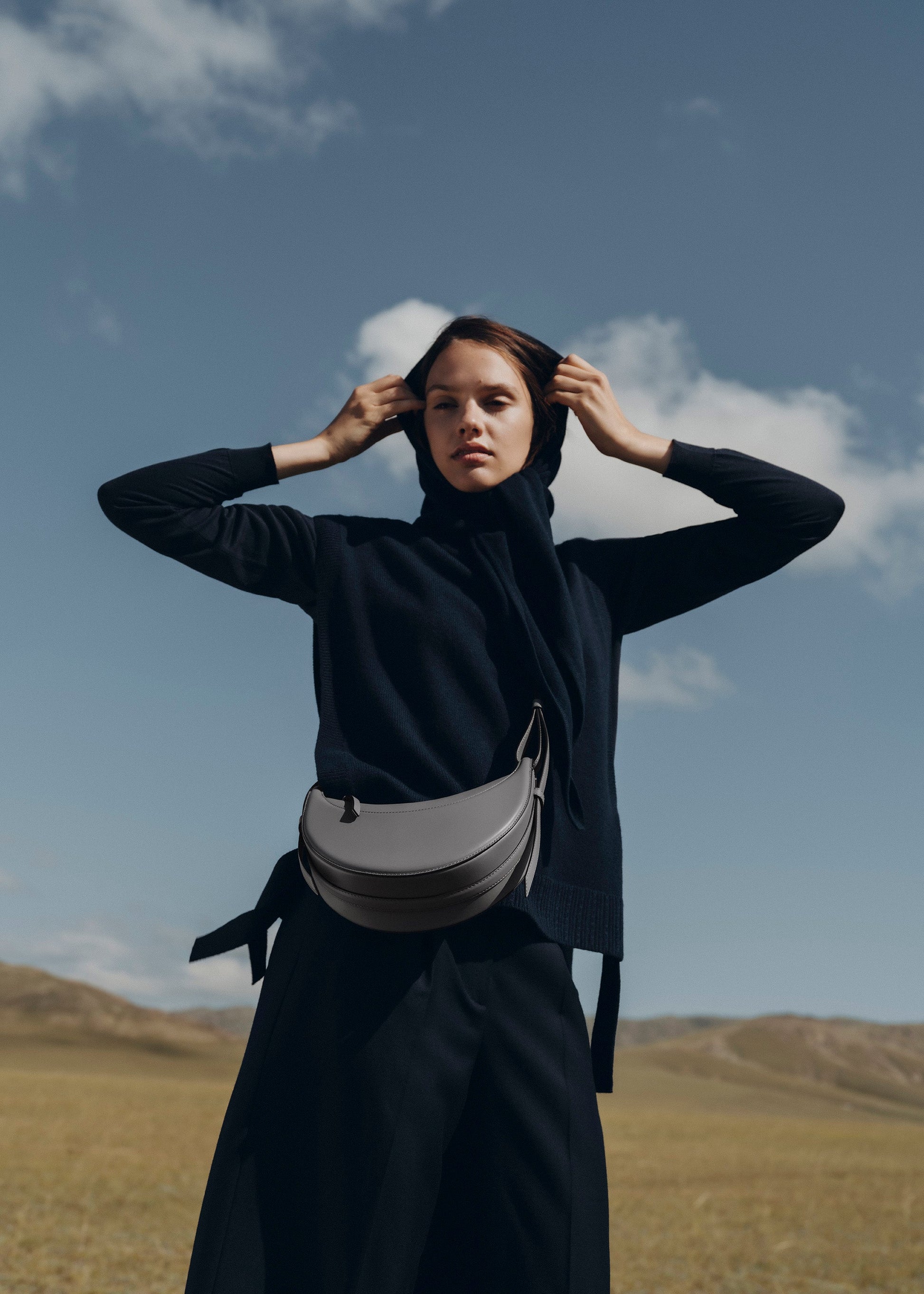 Avelin Omuz Çantası - Taş gri