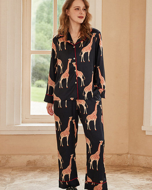 Siyah Zürafa Desenli Uzun Kollu Pijama Takımı