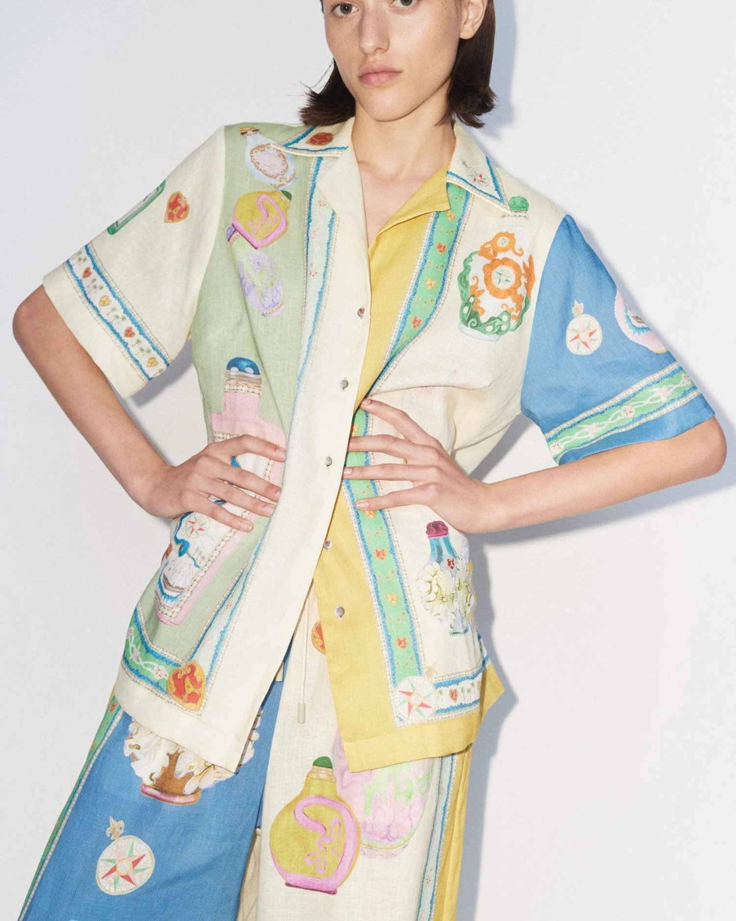 Alchemy Bottles Renk Bloklu Kısa Kollu Gömlek