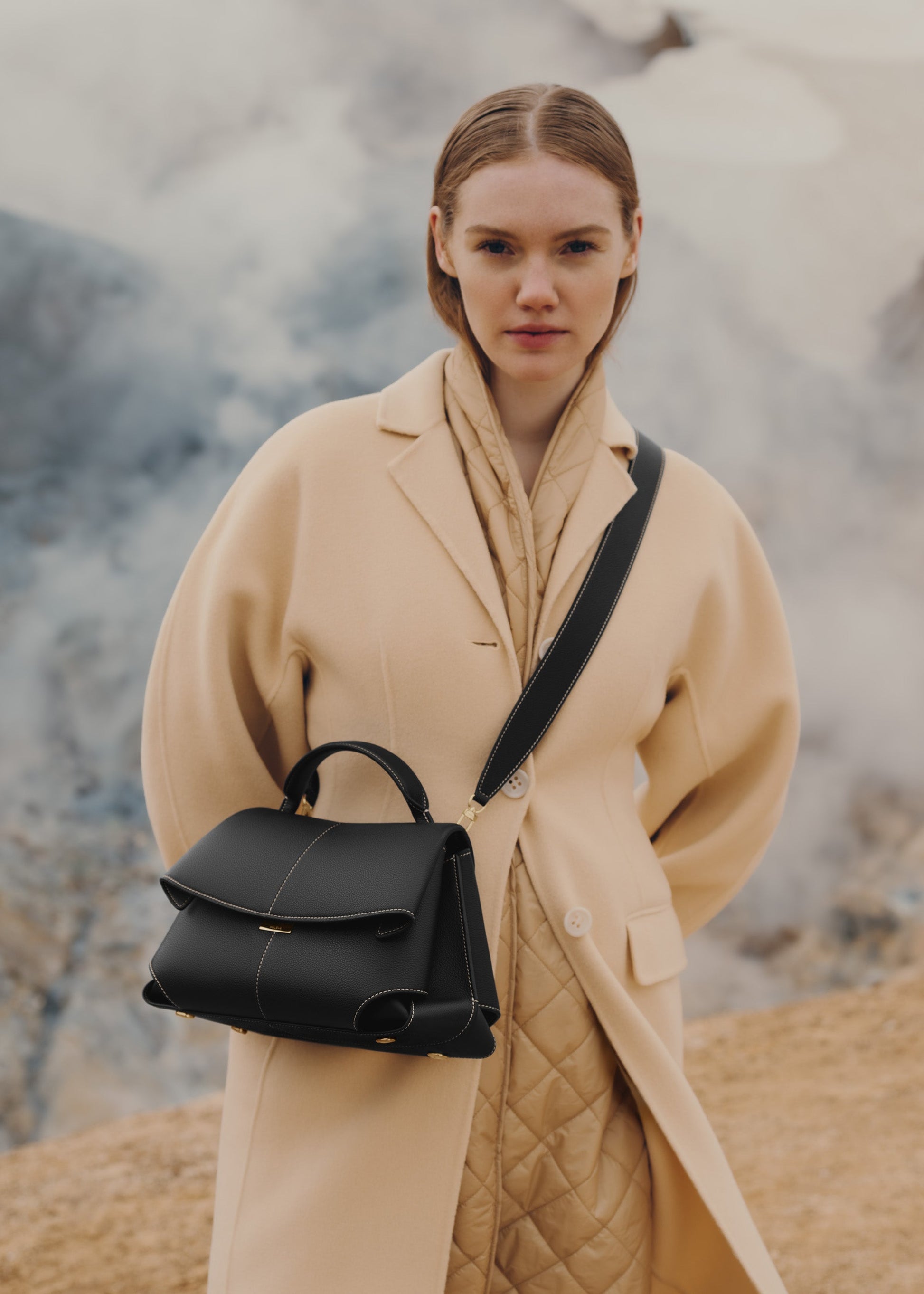 Velna El Çantası - Siyah