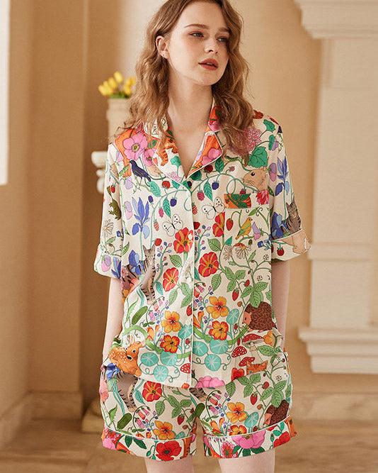 Beyaz Orman Bahçesi Desenli Buz İpek Kısa Lounge Giyim Seti