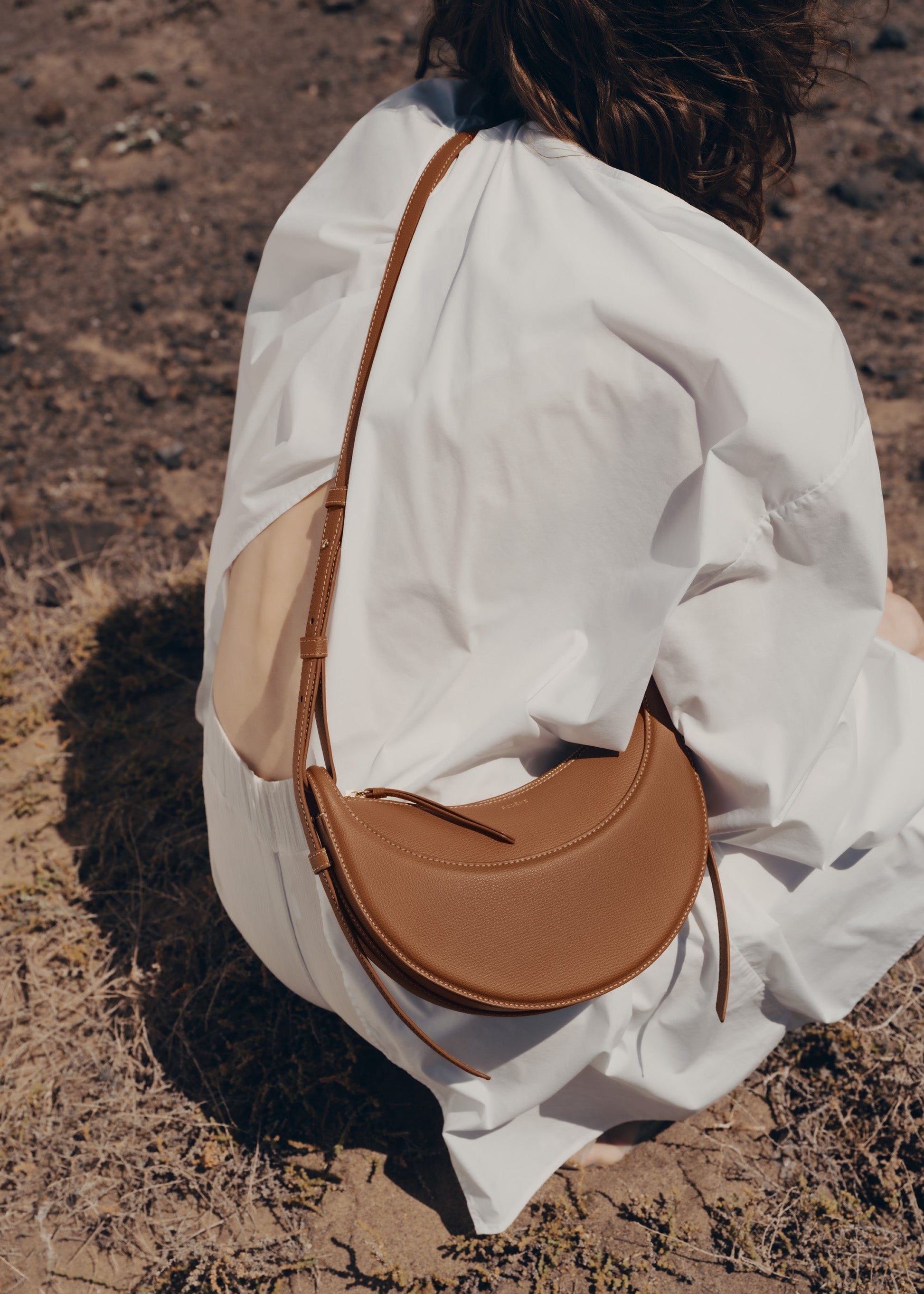 Avelin Omuz Çantası - Dokulu taba