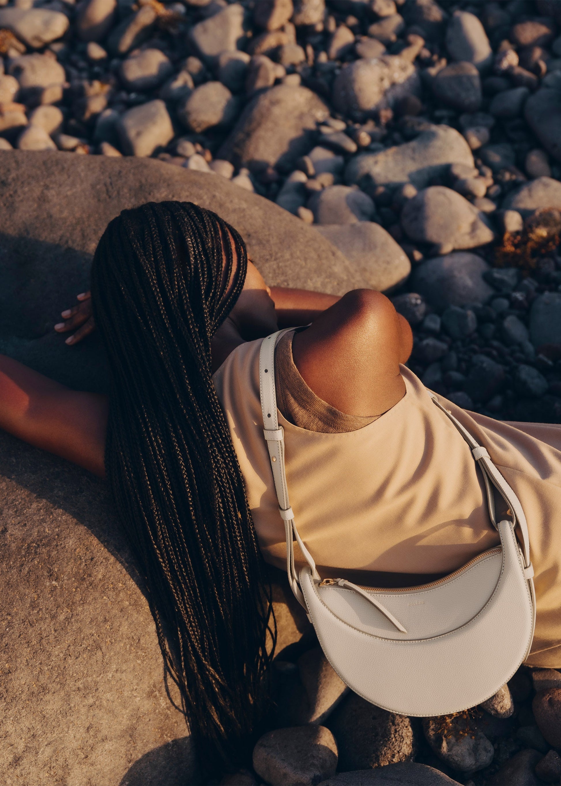 Avelin Omuz Çantası - Kırık beyaz