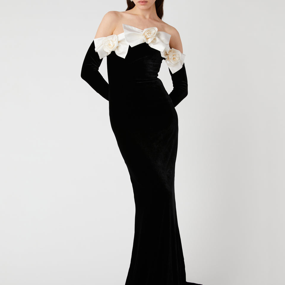 Lara Papyon Omuz Açık Kadife Uzun Elbise