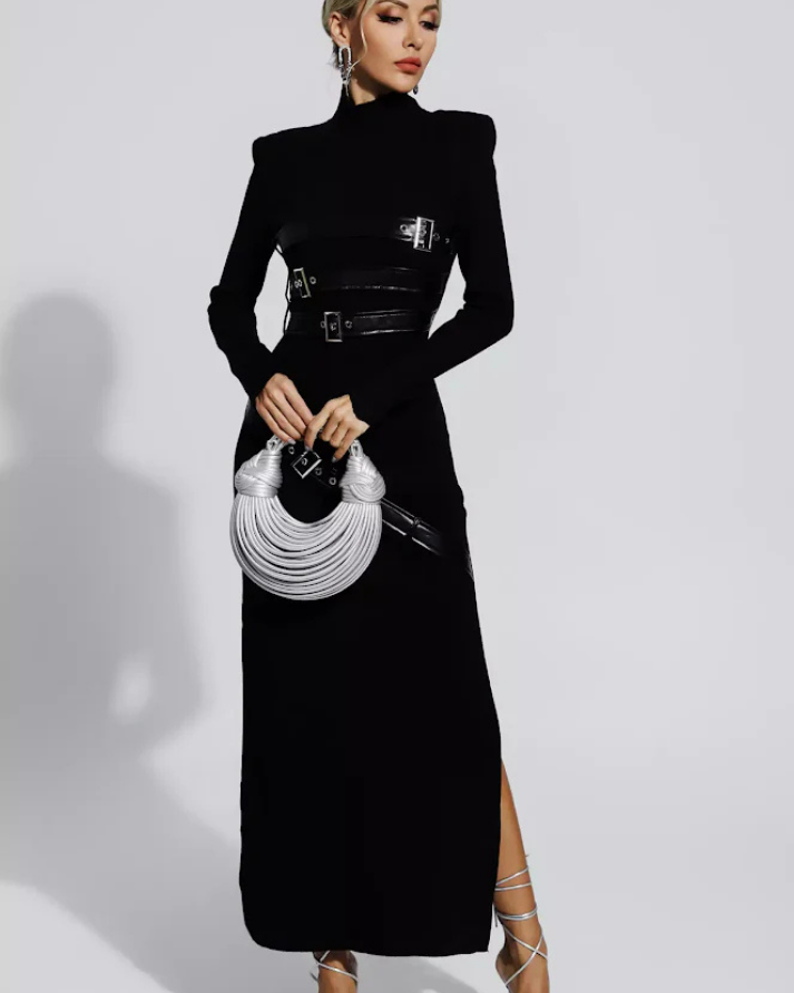 Savana Tokalı Örme Uzun Elbise