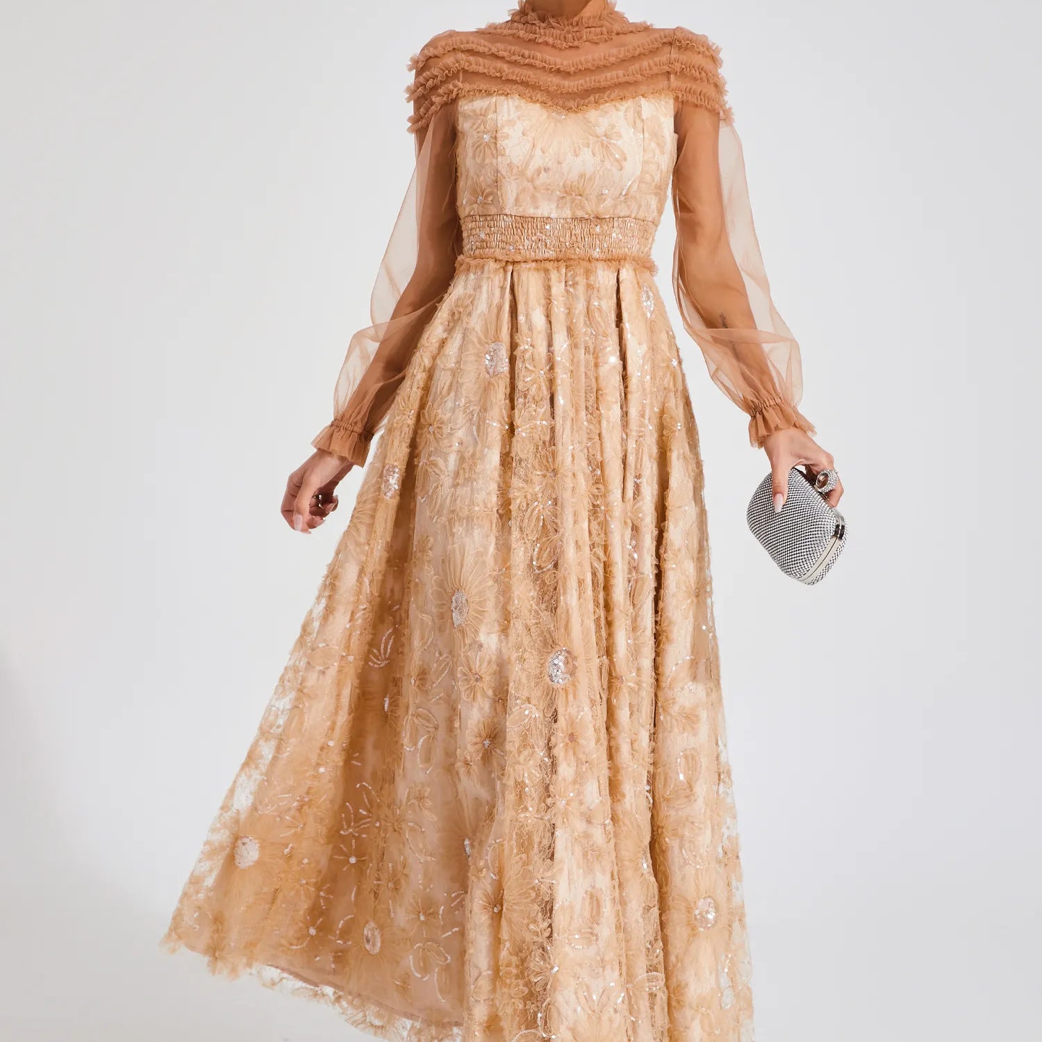 Nova Bej Dantel Payet Uzun Elbise