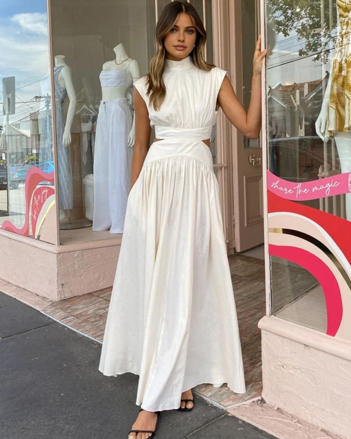 Sahte Yaka Kesim Uzun Elbise