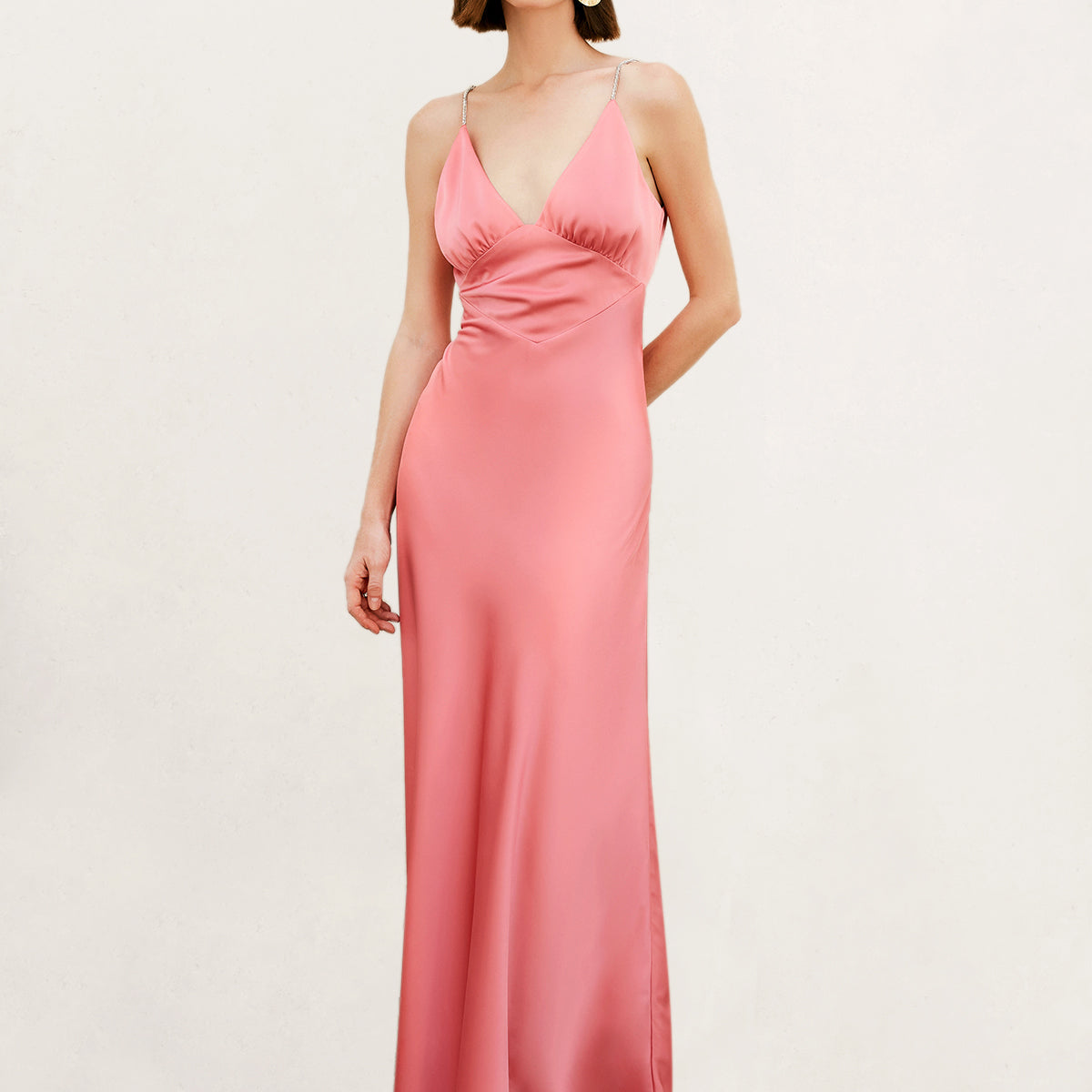 Pliseli Sırt Dekolteli Uzun Elbise