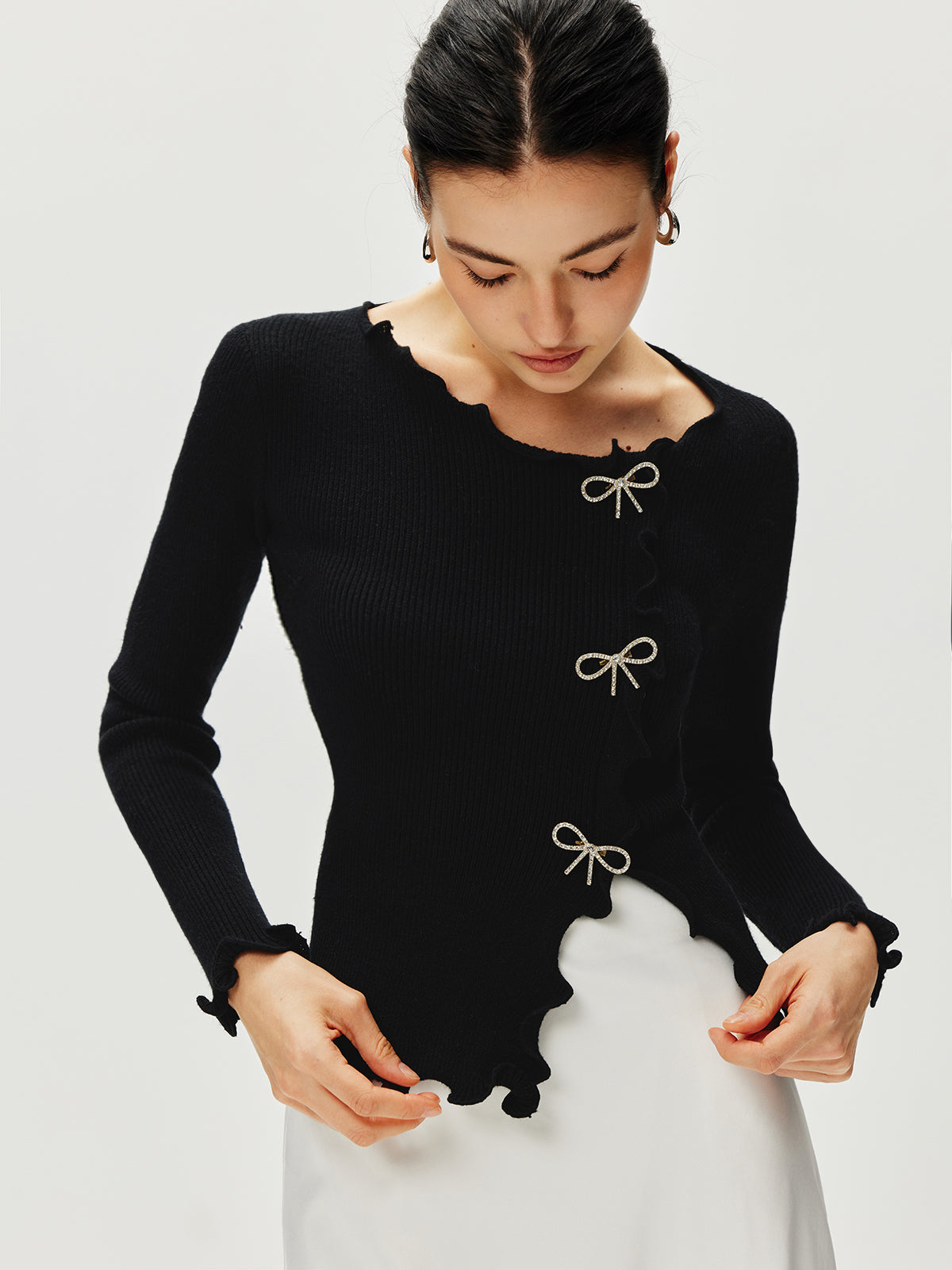 Yapay Elmas Fiyonk Marul Kenarlı Kazak