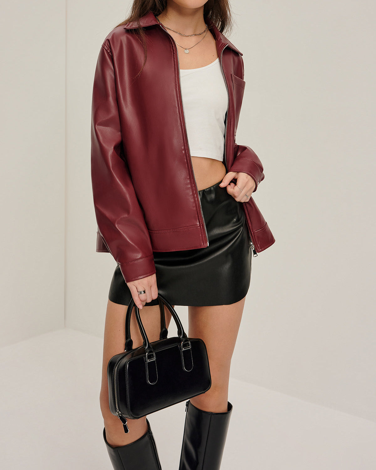 Yaka Fermuarlı Suni Deri Ceket