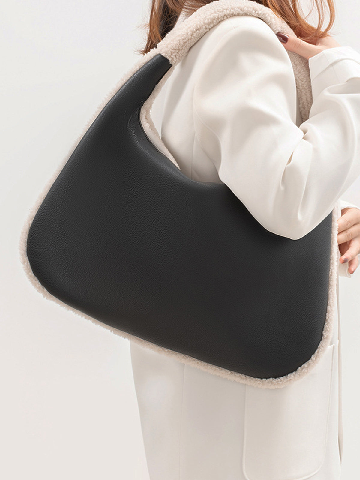 Arctic Touch Beyaz Kol Detay Çanta