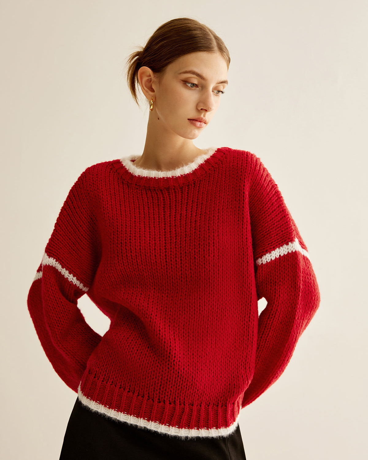 Yuvarlak Yaka Kontrast Bağlamalı Kazak