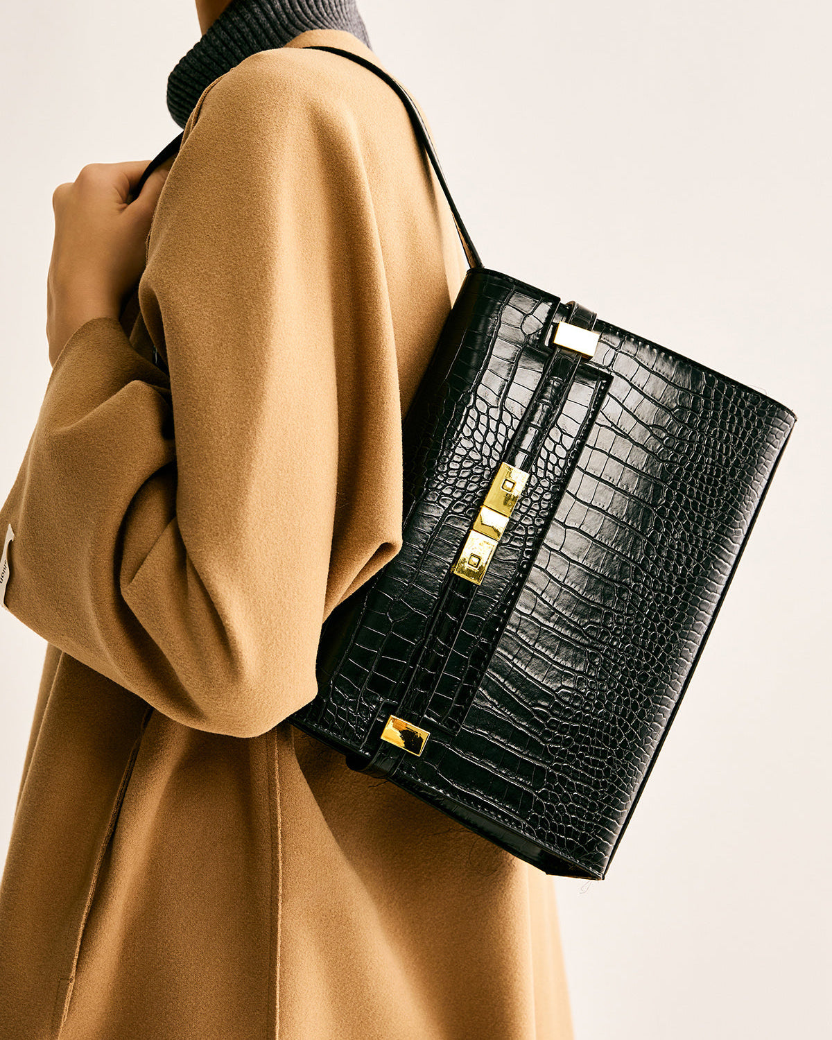 Noir Luxe Krokodil Desenli Çanta