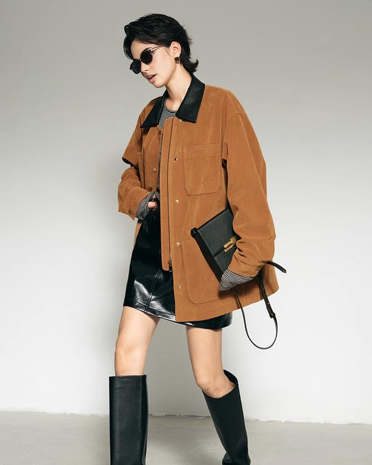 Kontrast Yaka Büyük Boy Süet Ceket