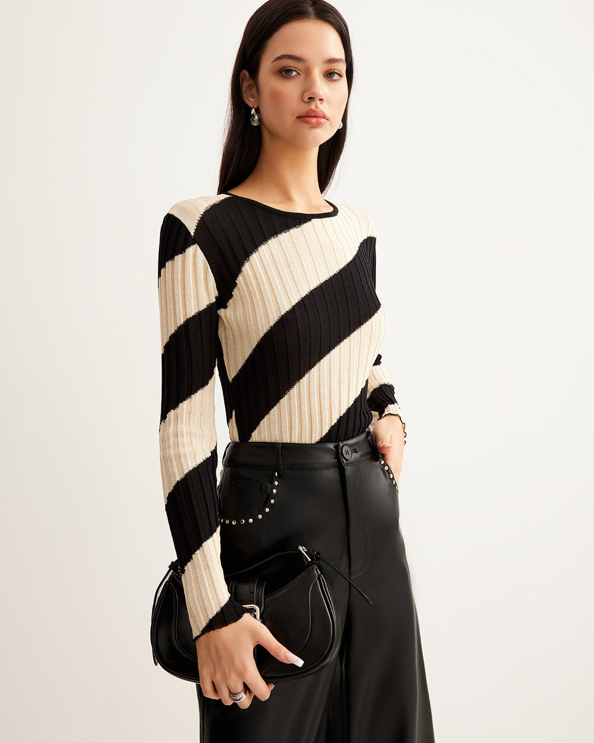 Asimetrik Çizgili Dar Kesim Triko Bluz