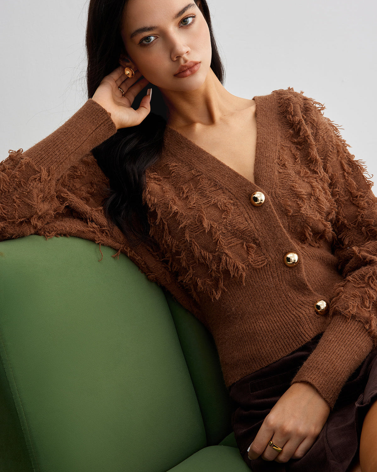 Püsküllü Paça Düğmeli Büzgülü Hırka