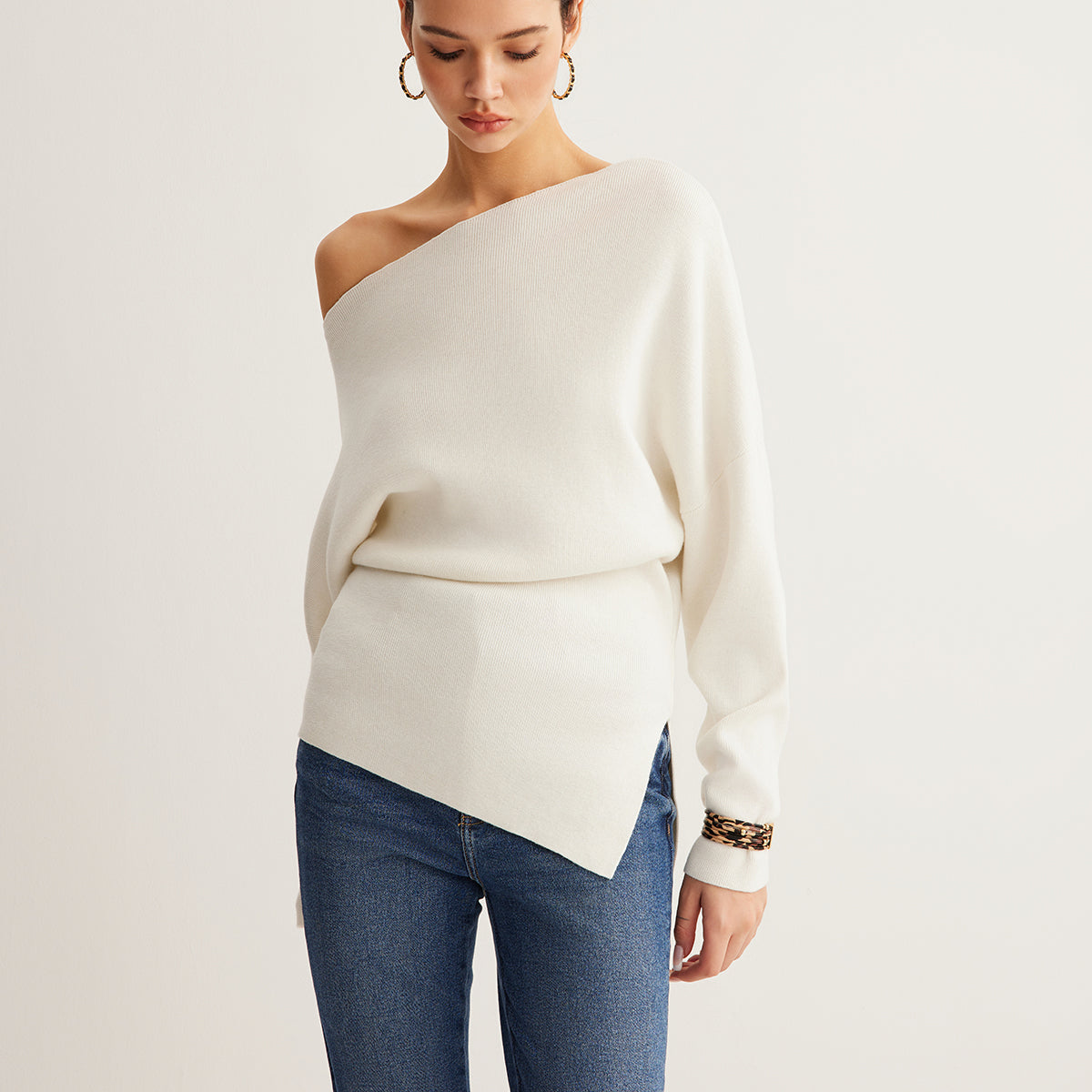 Yün Karışımlı Asimetrik Yaka Triko Bluz