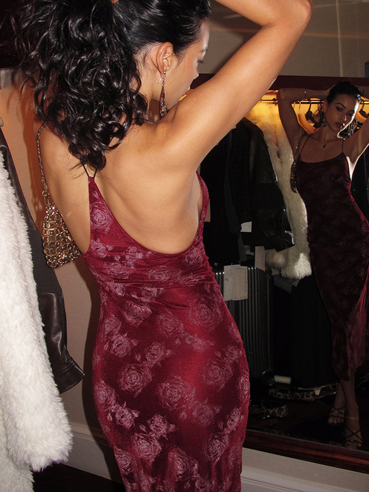 Gül Kadife Askılı Maxi Elbise