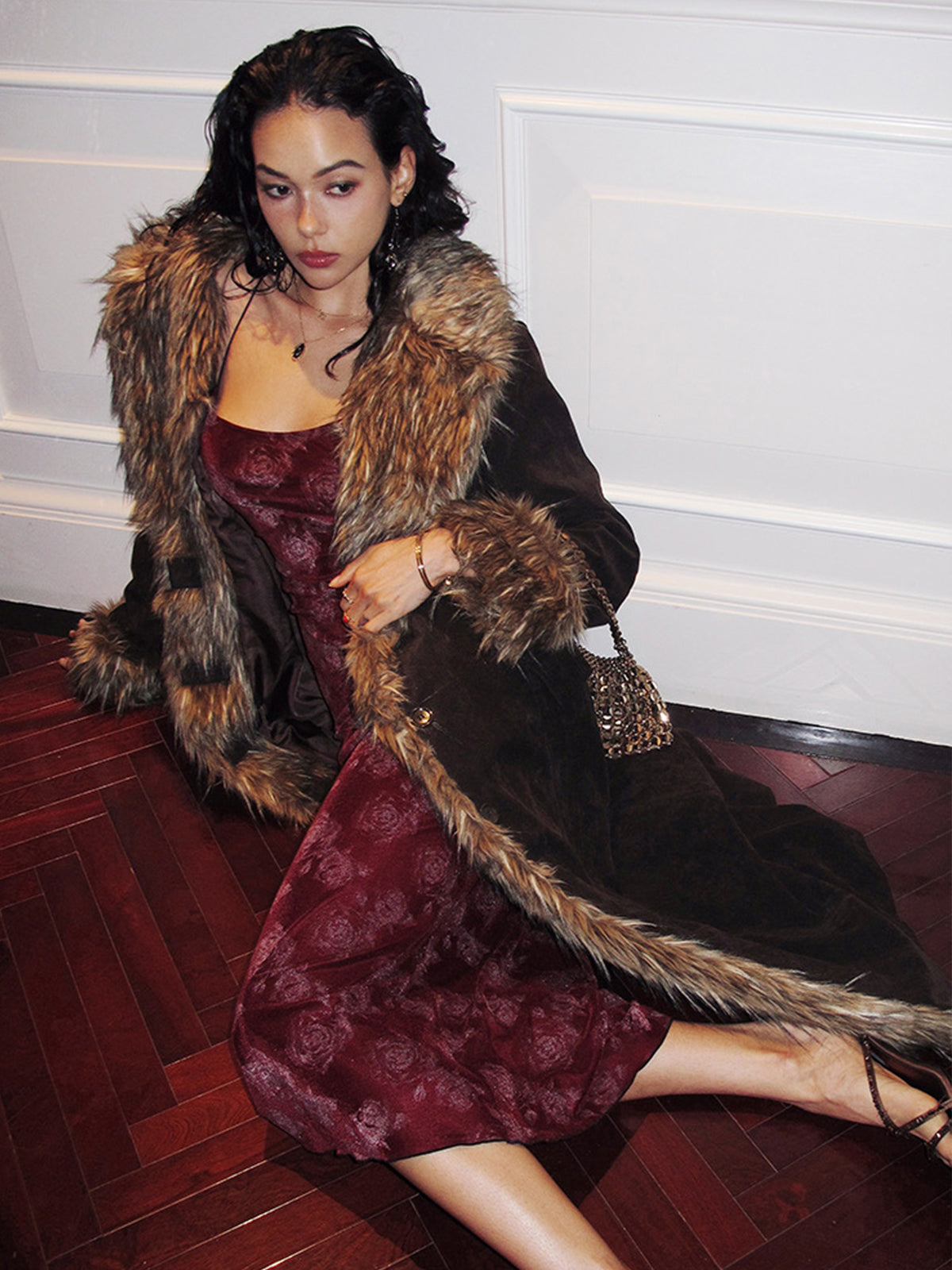 Gül Kadife Askılı Maxi Elbise