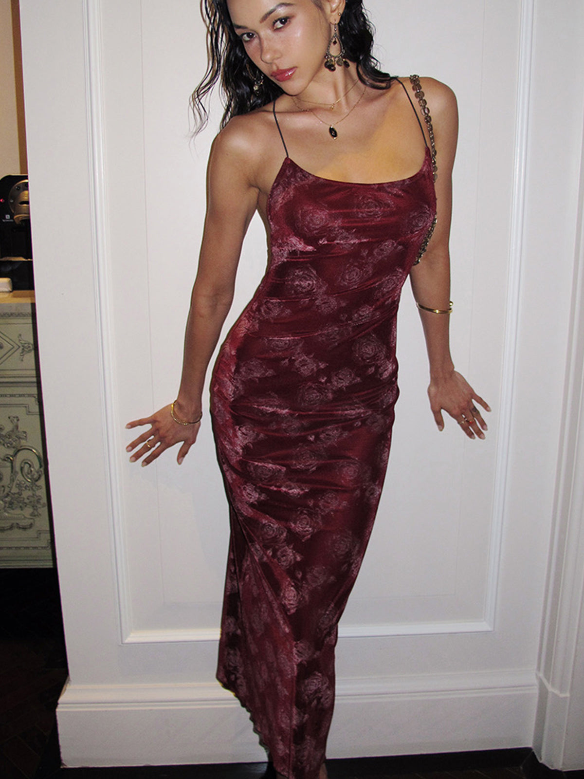 Gül Kadife Askılı Maxi Elbise