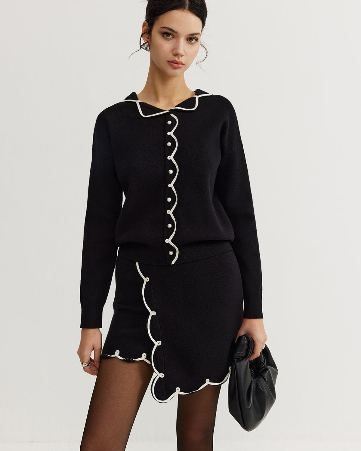 Rahat Kontrast Biyeli Triko Takım