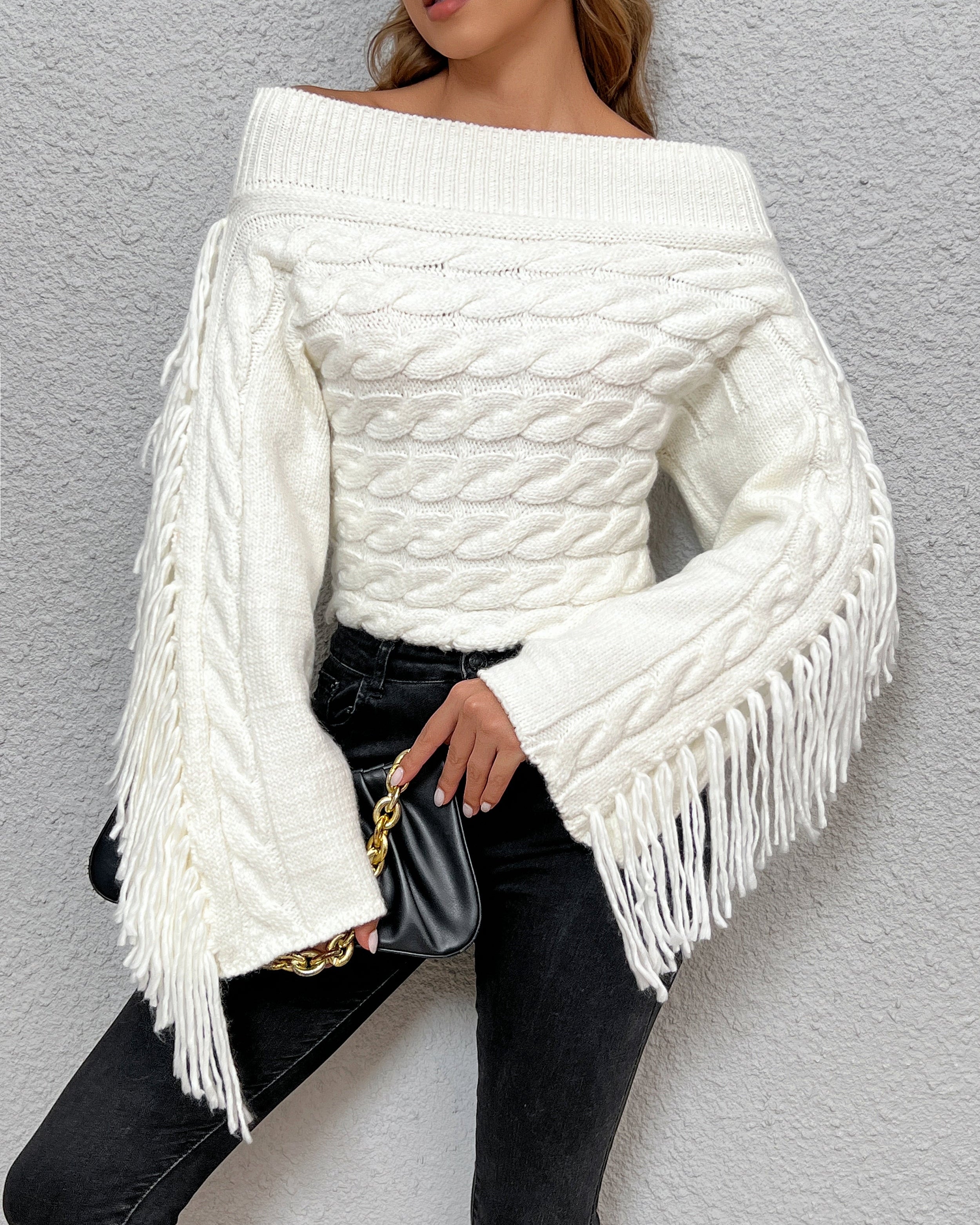 Beheme Omuzdan Bağlamalı Püsküllü Kazak