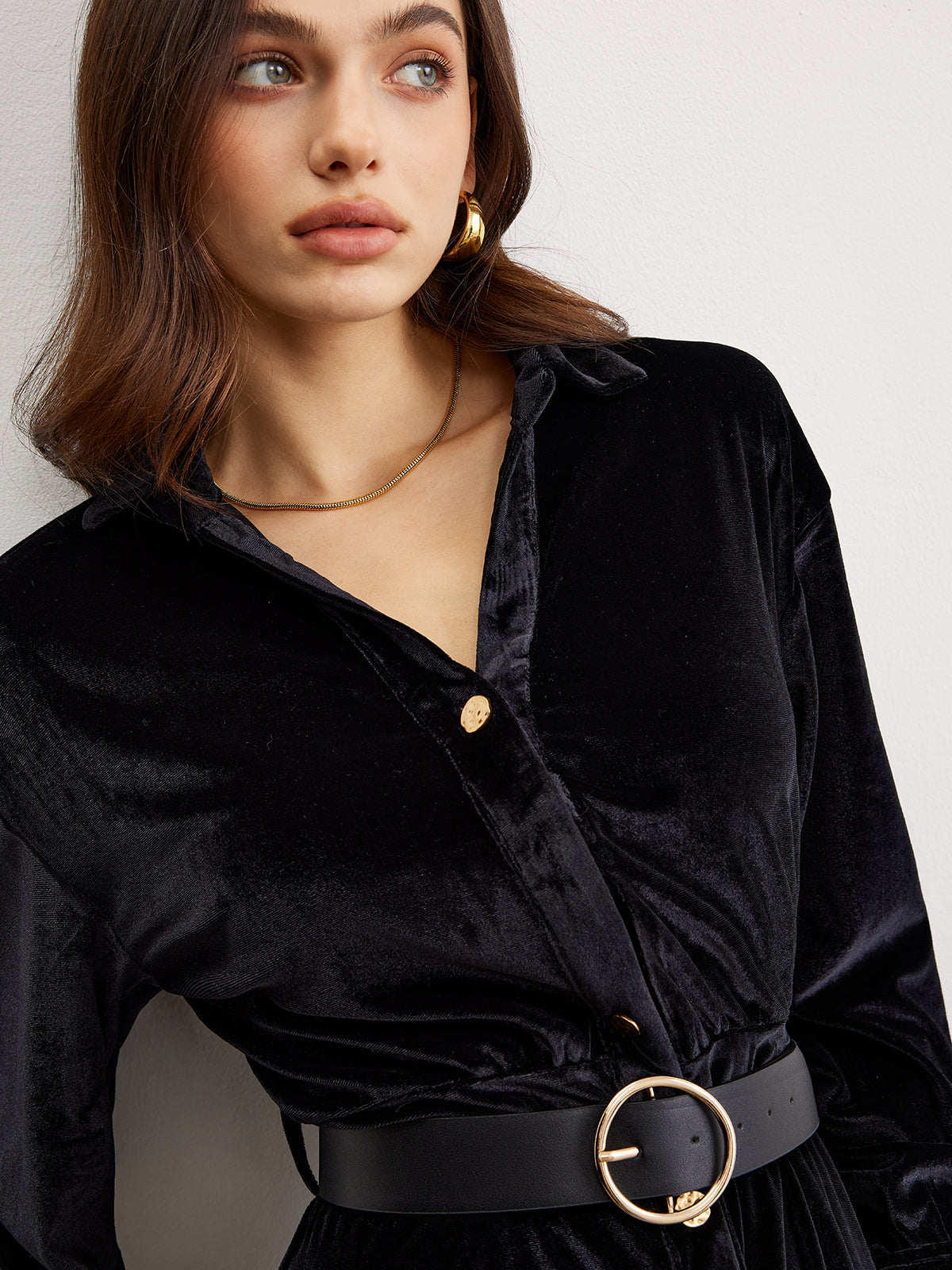 Metal Düğmeli Kemerli Kadife Elbise