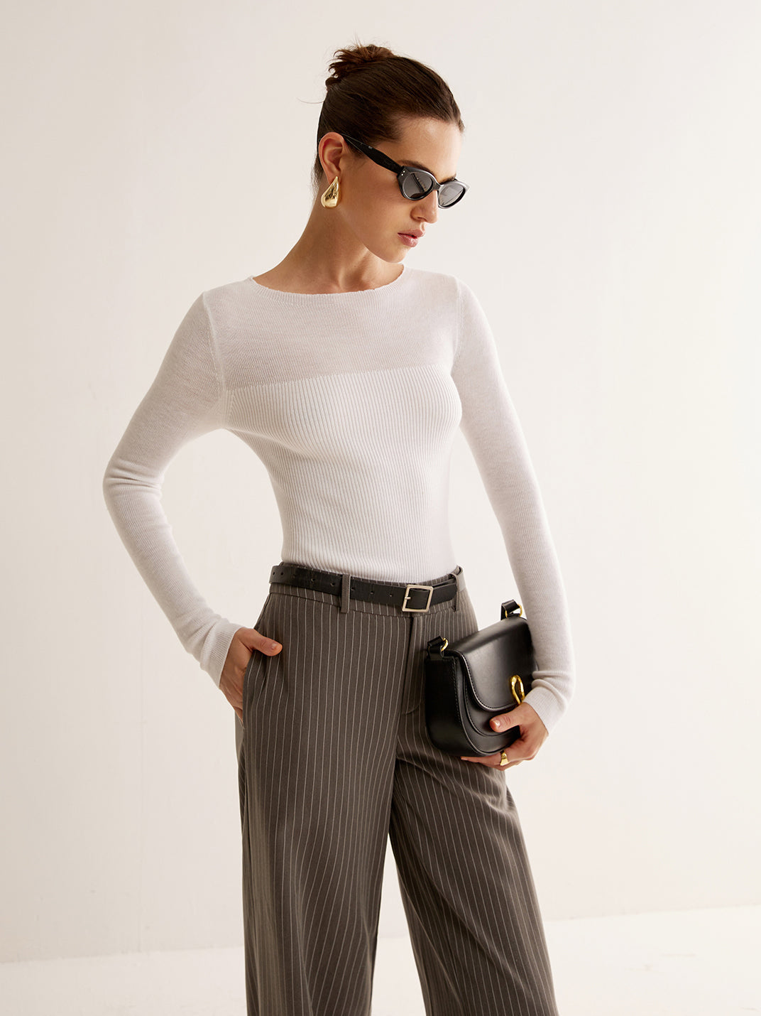 Yün Karışımlı Panelli Dar Triko Kazak