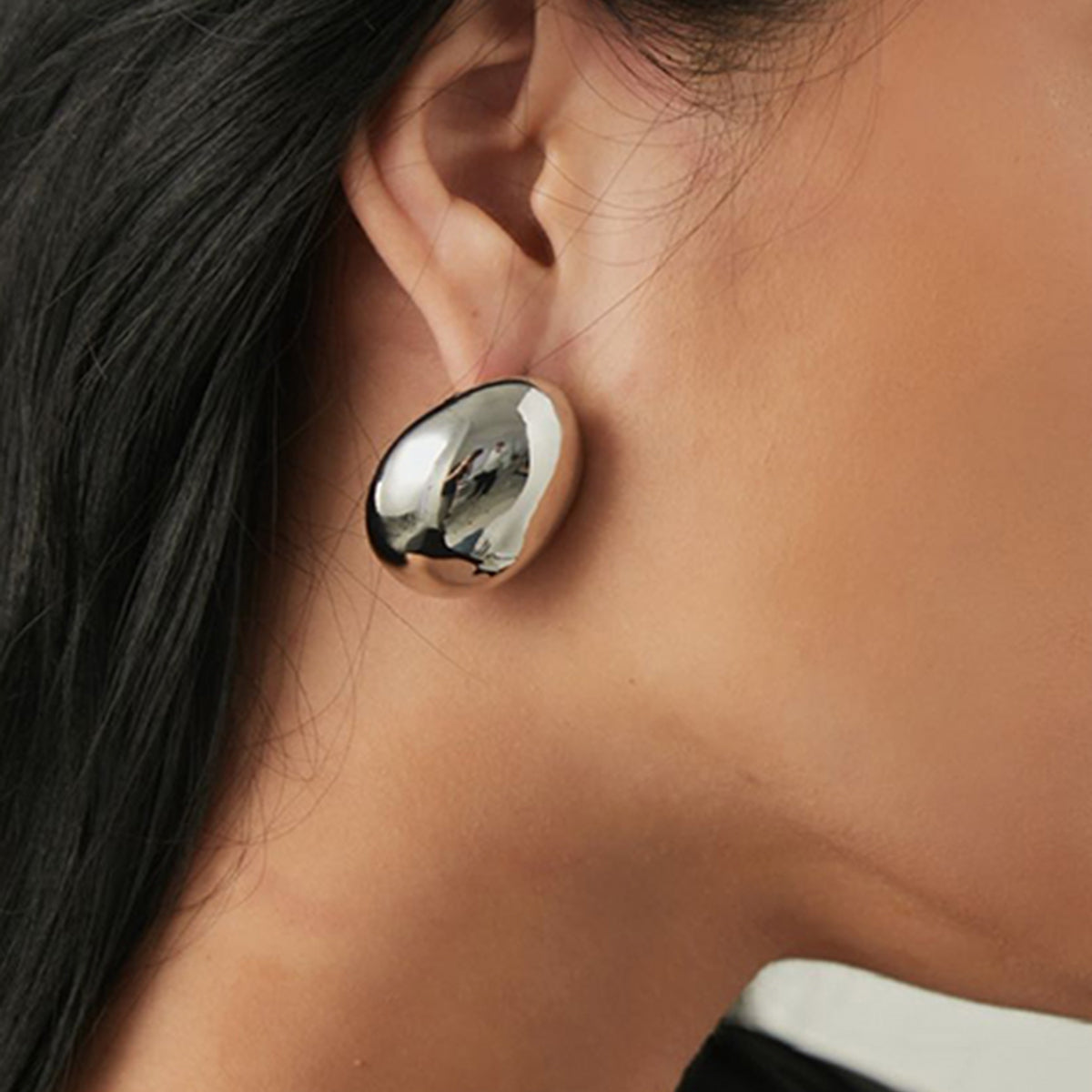 Minimalist Oval Küpe