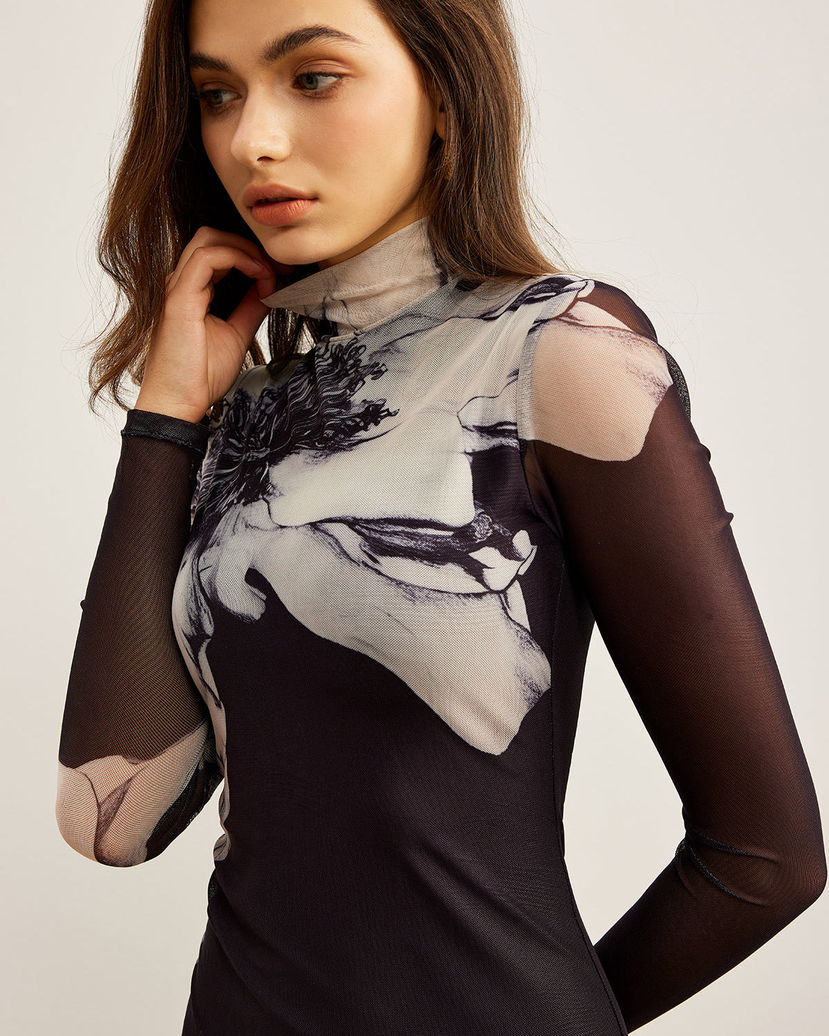 Yarım Boğazlı Baskılı File Elbise