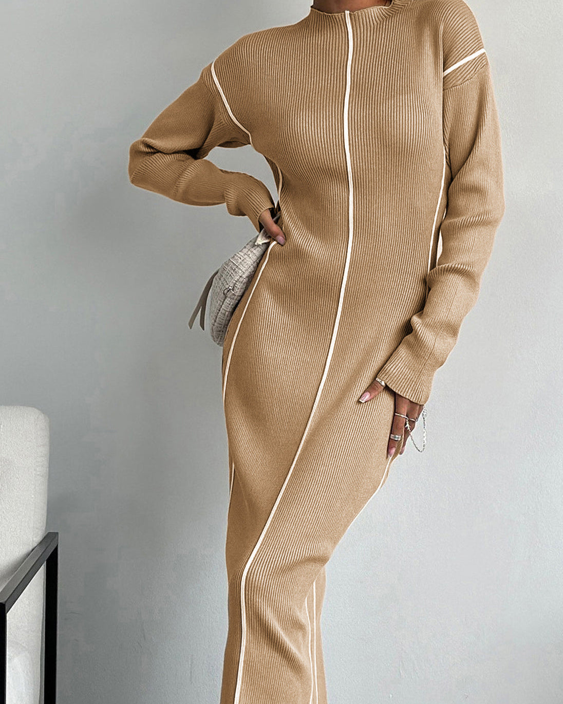 Kaburga Kontrast Borulu Kazak Elbise