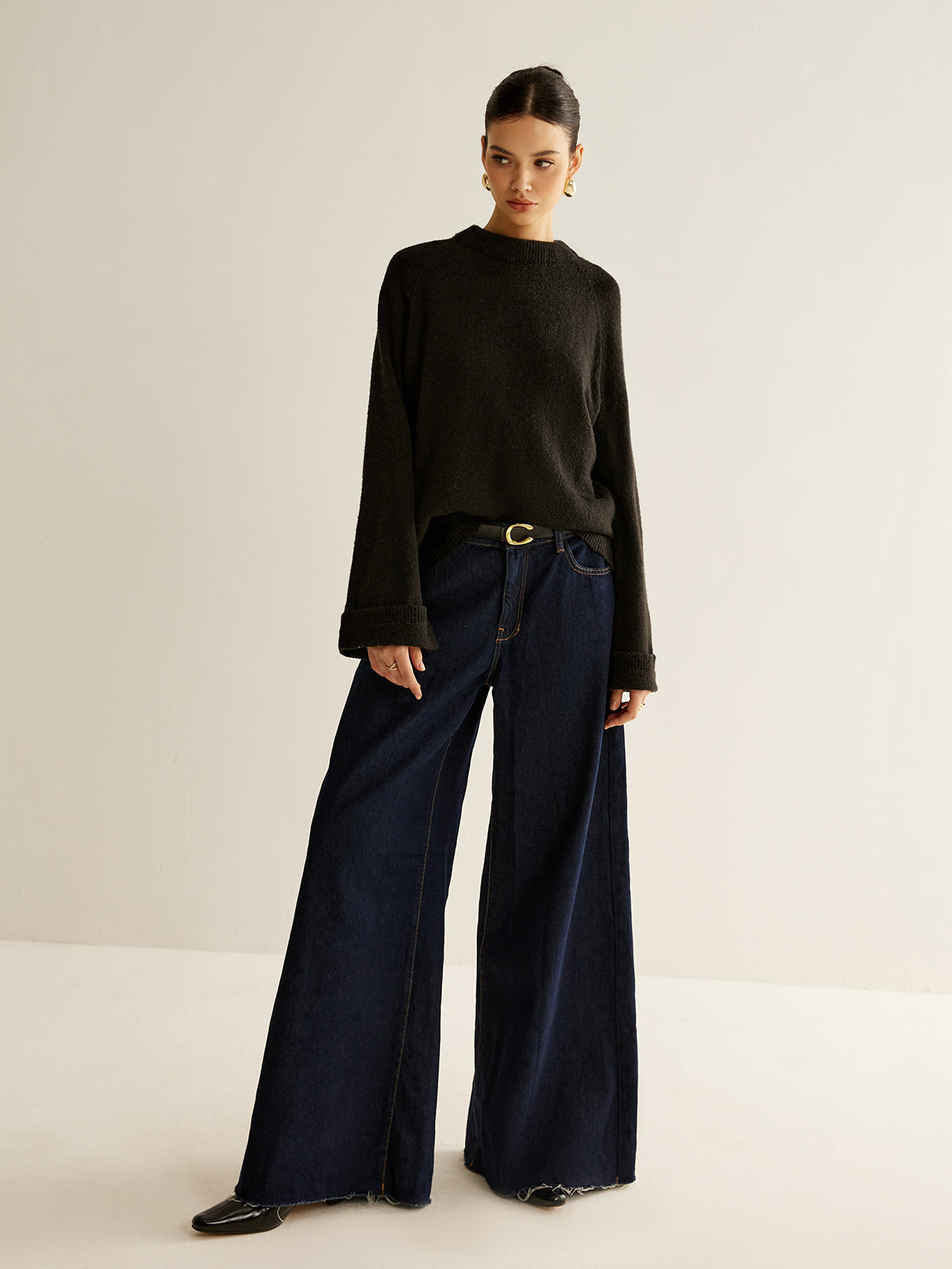 Oversize Sırtı Açık Bağcıklı Kazak