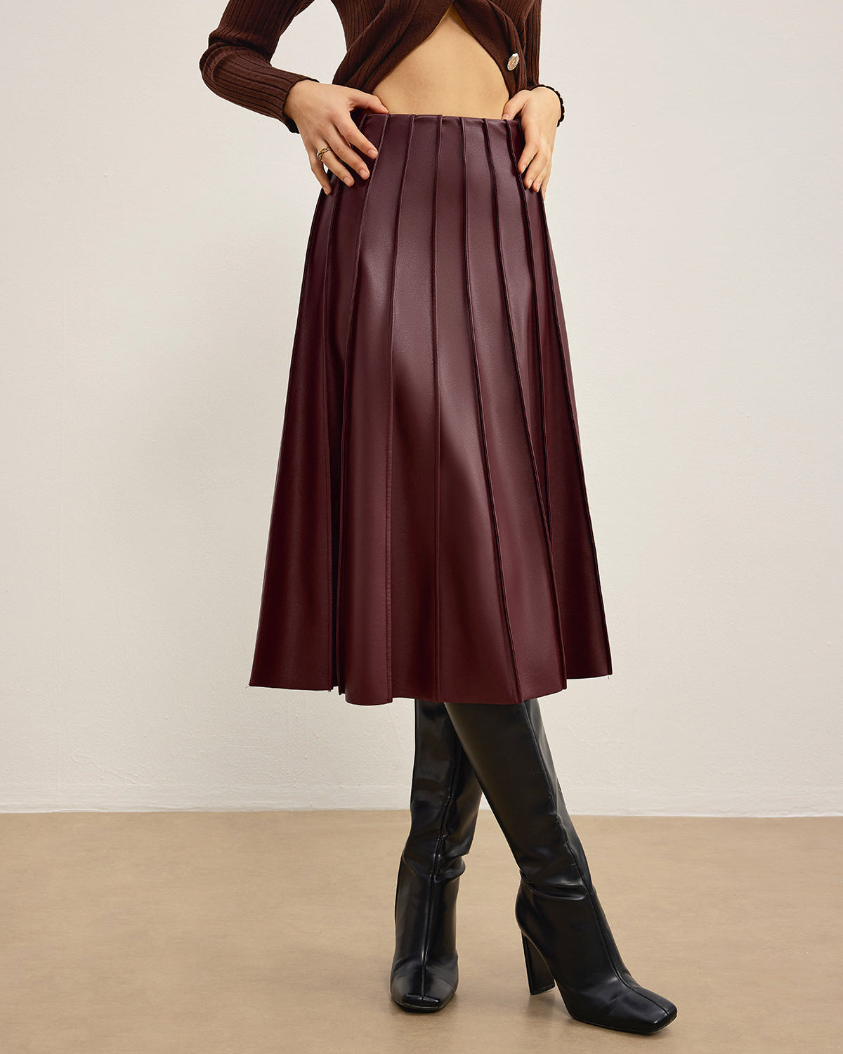 Suni Deri Pileli Midi Etek