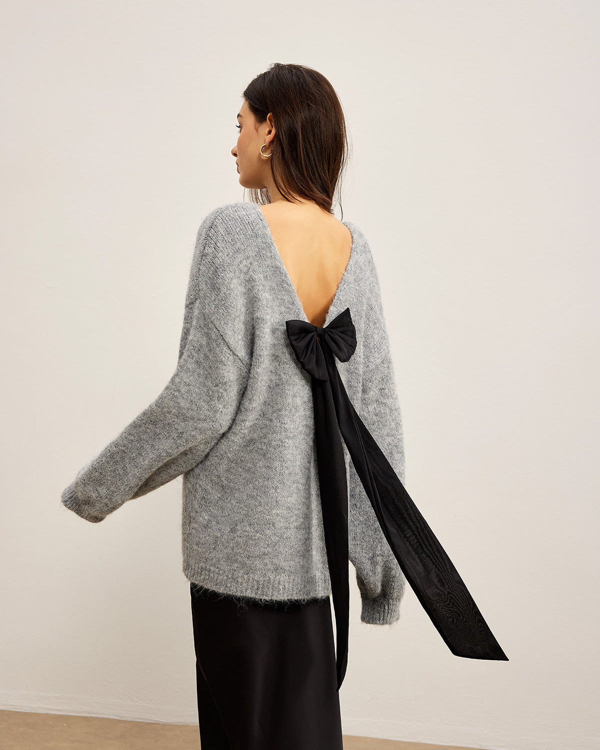 Fiyonklu Sırt Dekolteli Salaş Kazak