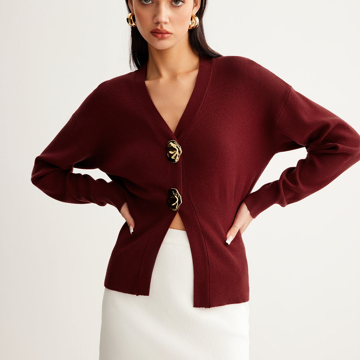 Metal Düğmeli Bölünmüş Küçük Kazak