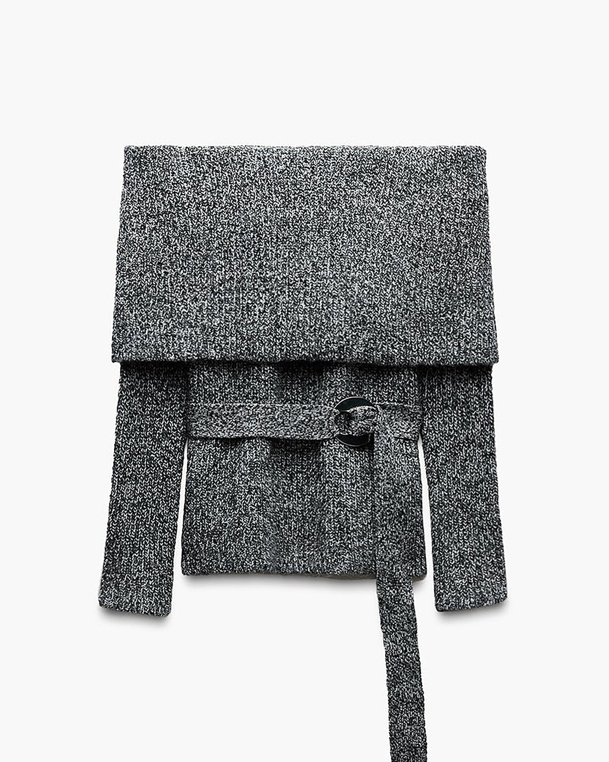 Omuzları Açık Kemerli Kazak