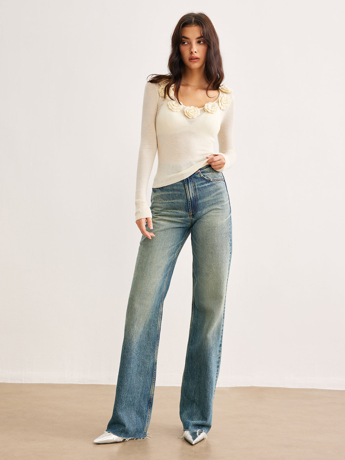 3D Çiçek Yarı Şeffaf Triko Üst