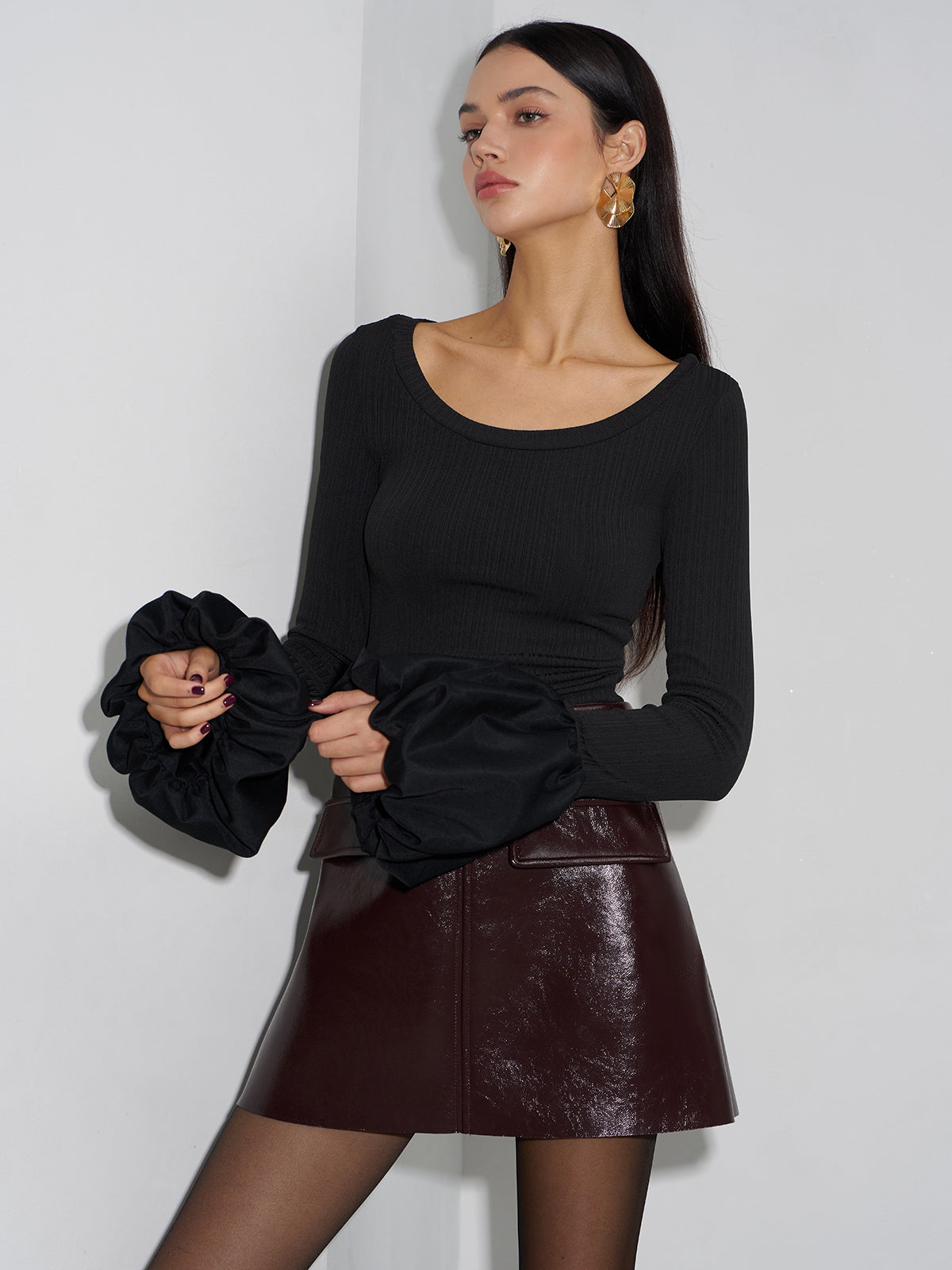 Tomurcuk Manşet Detaylı Dar Kesim Tişört