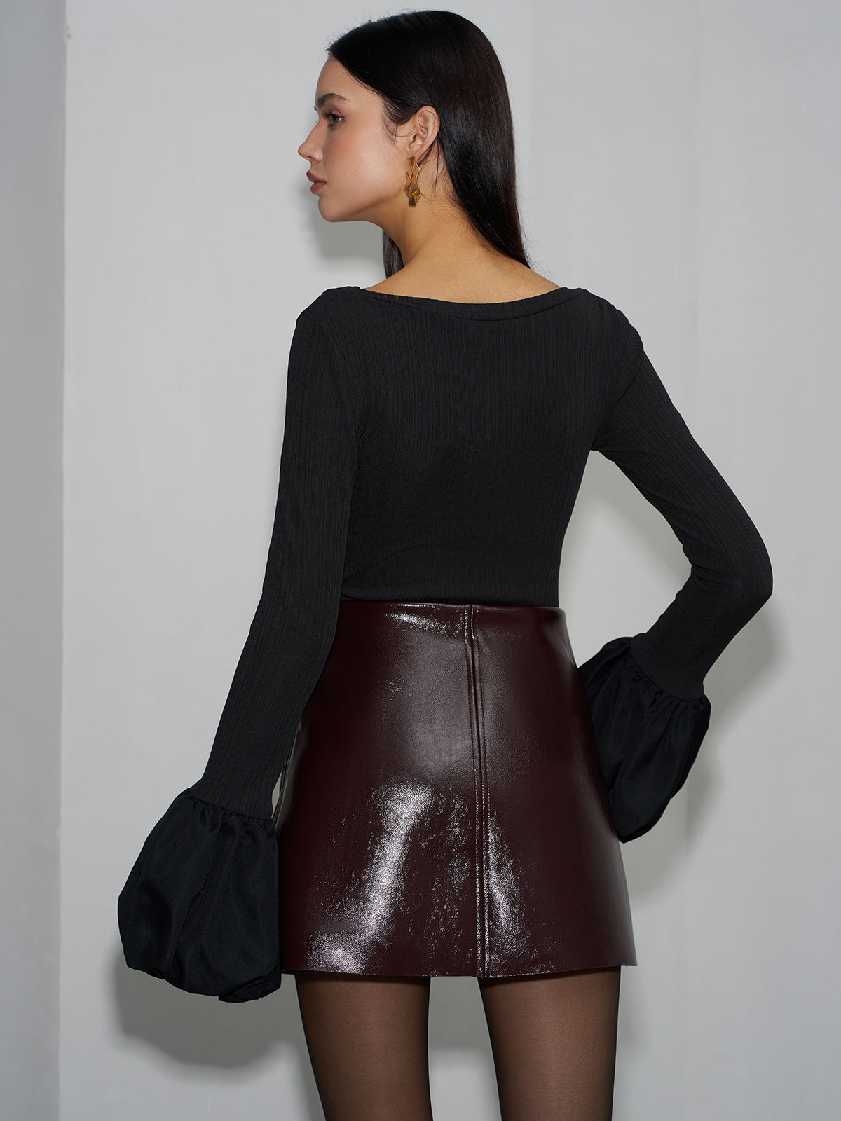 Tomurcuk Manşet Detaylı Dar Kesim Tişört