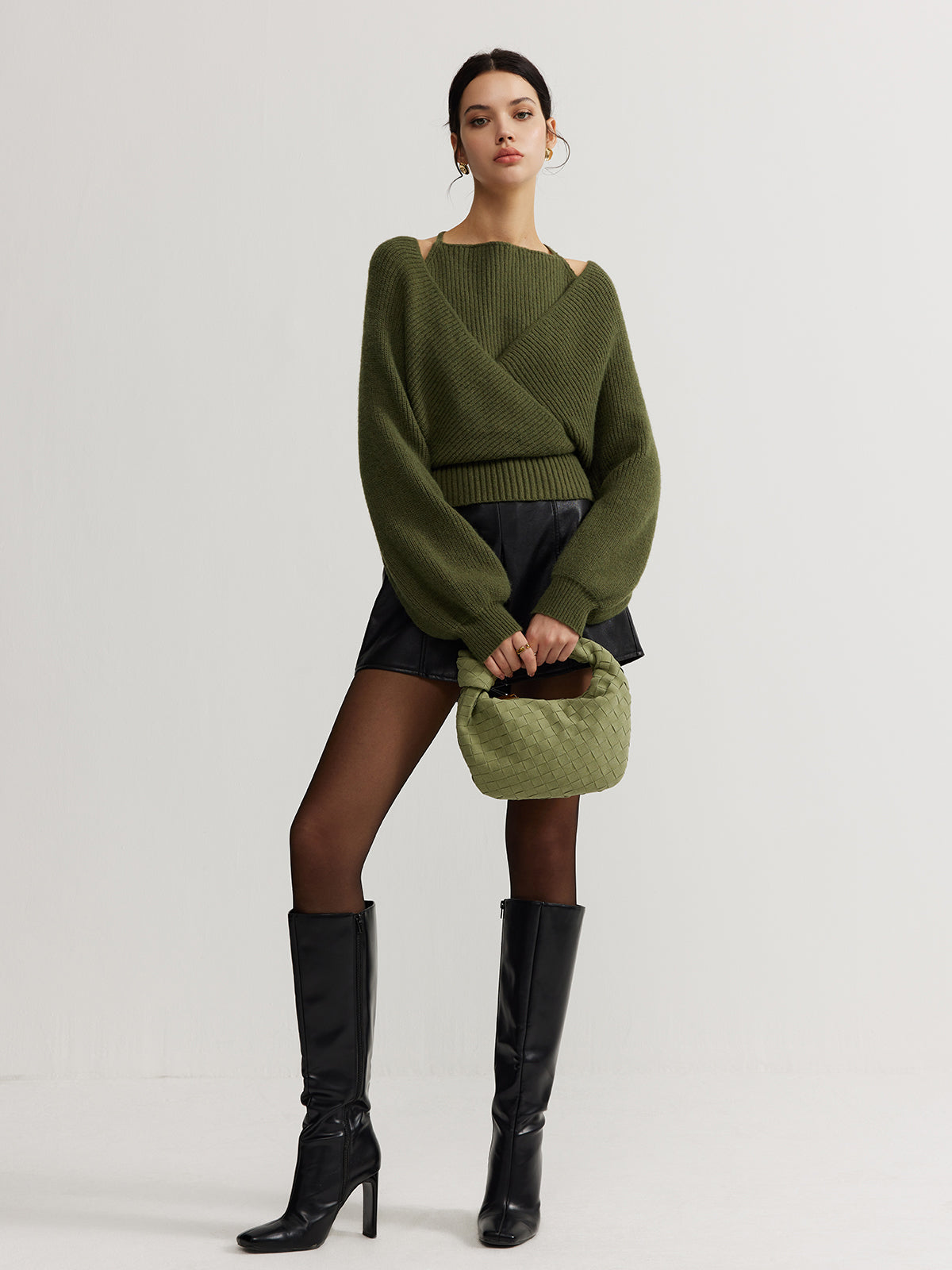 2’si 1 Arada Yarasa Kol Halter Yaka Triko Üst