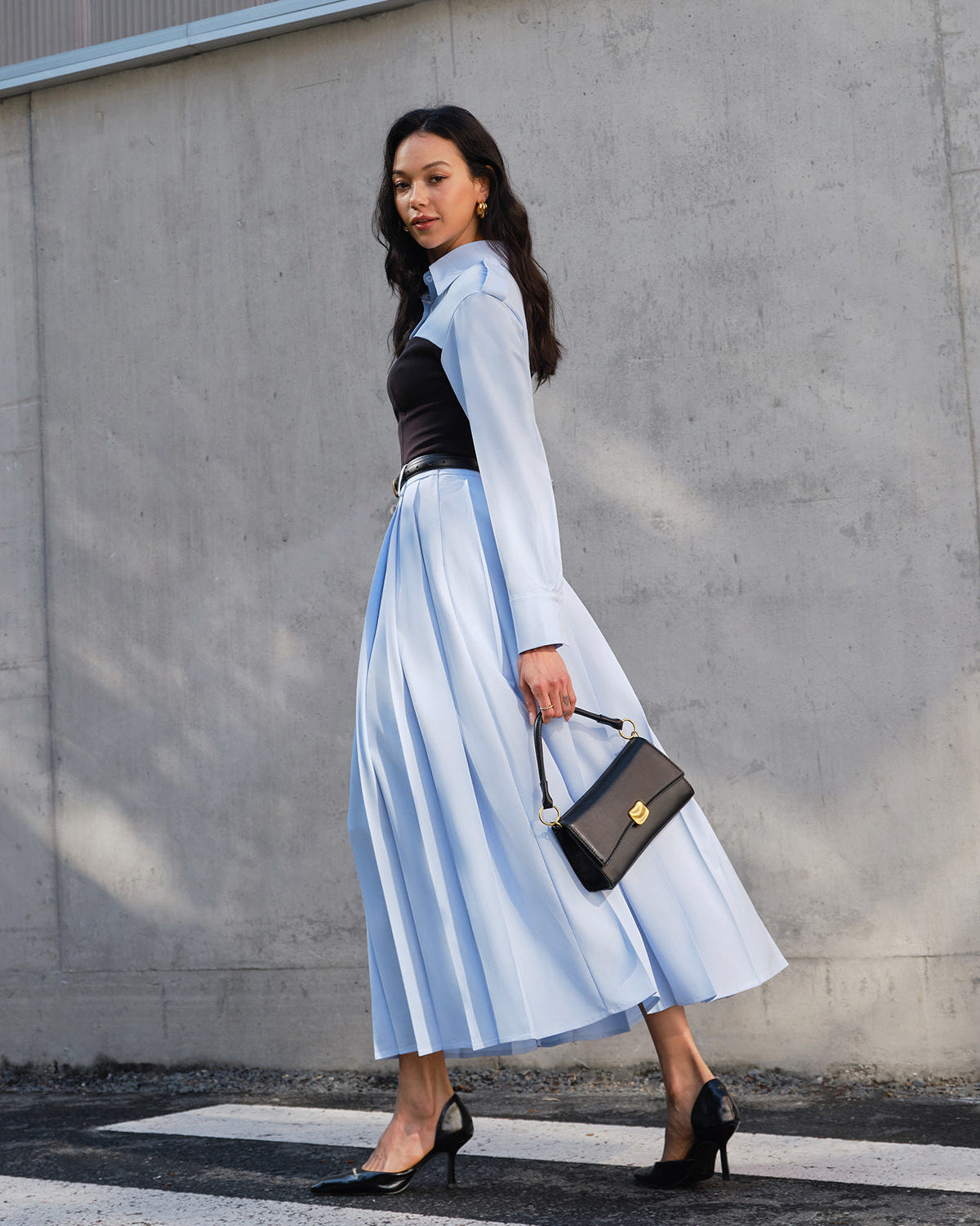 Minimalist Pileli Kemer Detaysız Etek